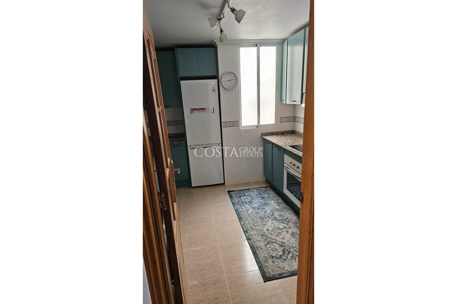 Resale - Apartments -
Torrevieja - Torrevieja Centro