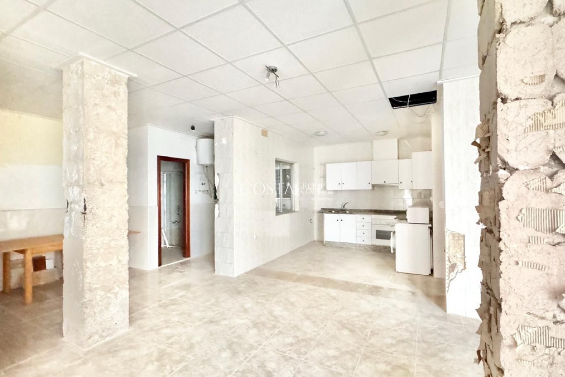 Resale - Apartments -
Torrevieja - Torrevieja Centro