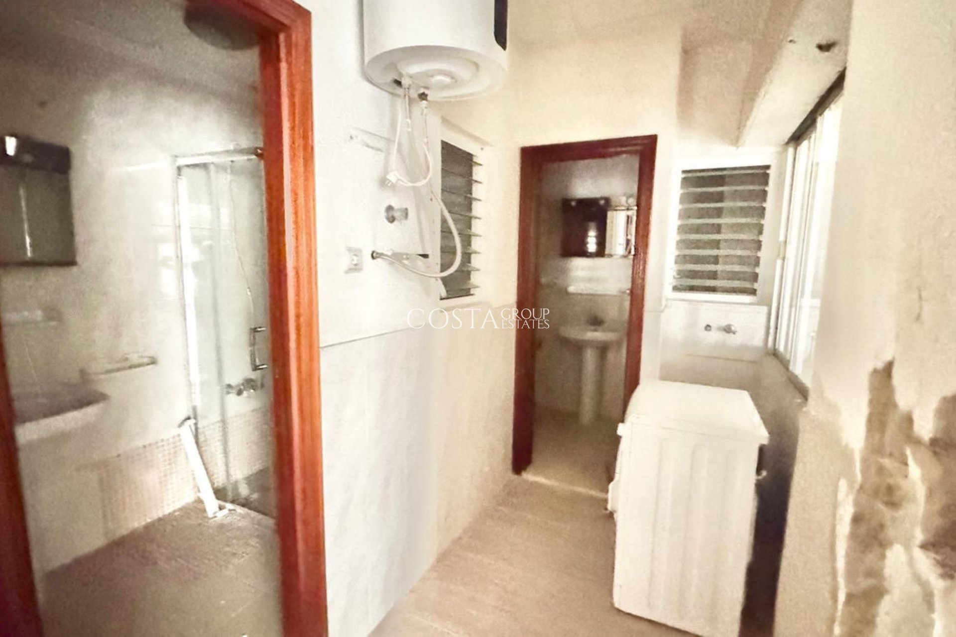 Resale - Apartments -
Torrevieja - Torrevieja Centro