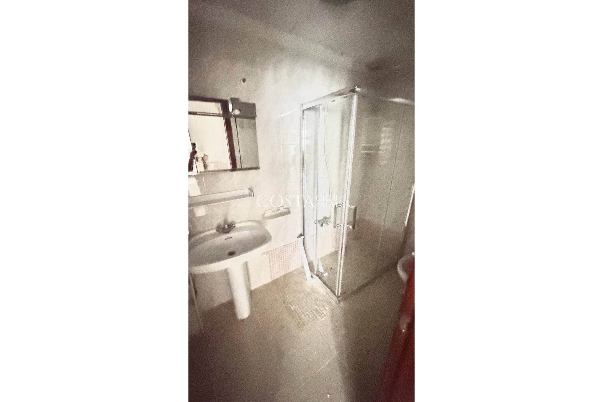 Resale - Apartments -
Torrevieja - Torrevieja Centro