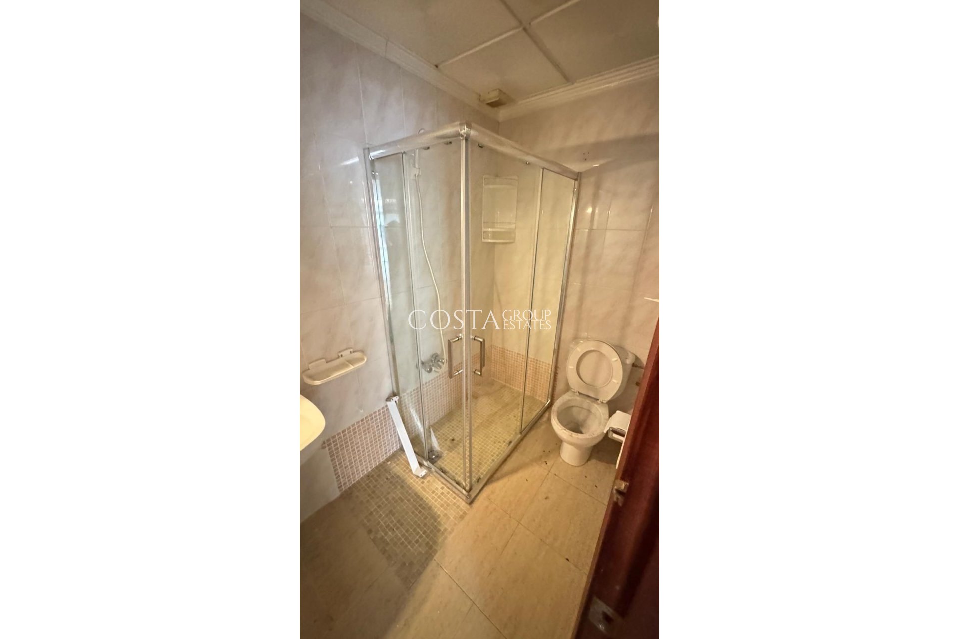 Resale - Apartments -
Torrevieja - Torrevieja Centro