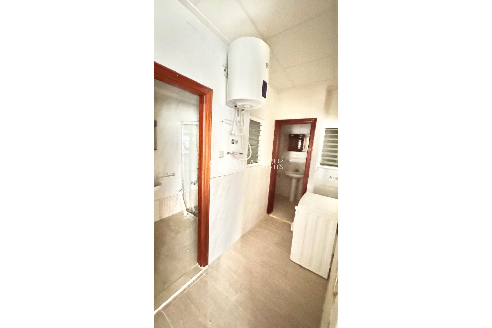 Resale - Apartments -
Torrevieja - Torrevieja Centro