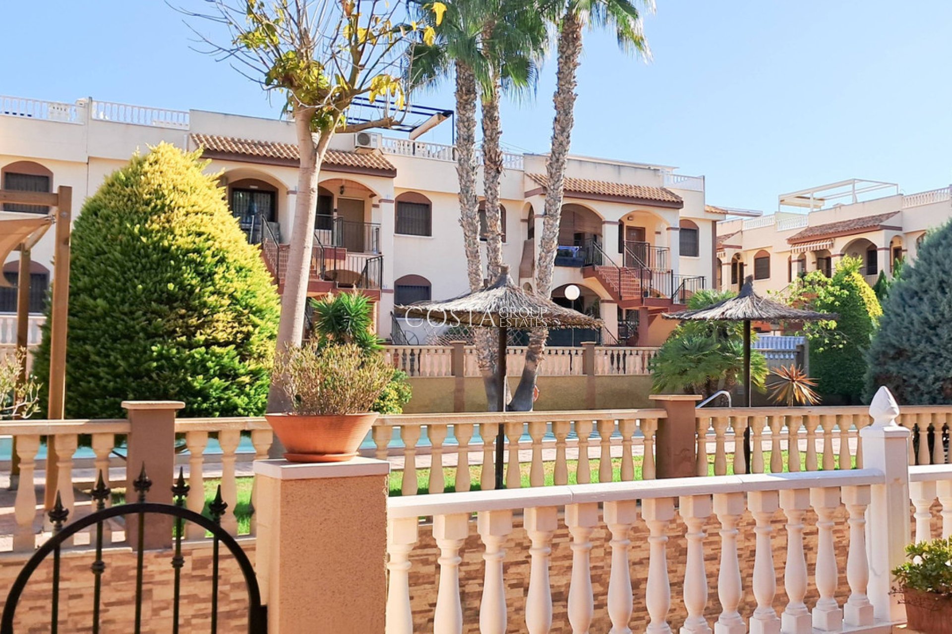 Resale - Apartments -
Torrevieja - Torrevieja Centro