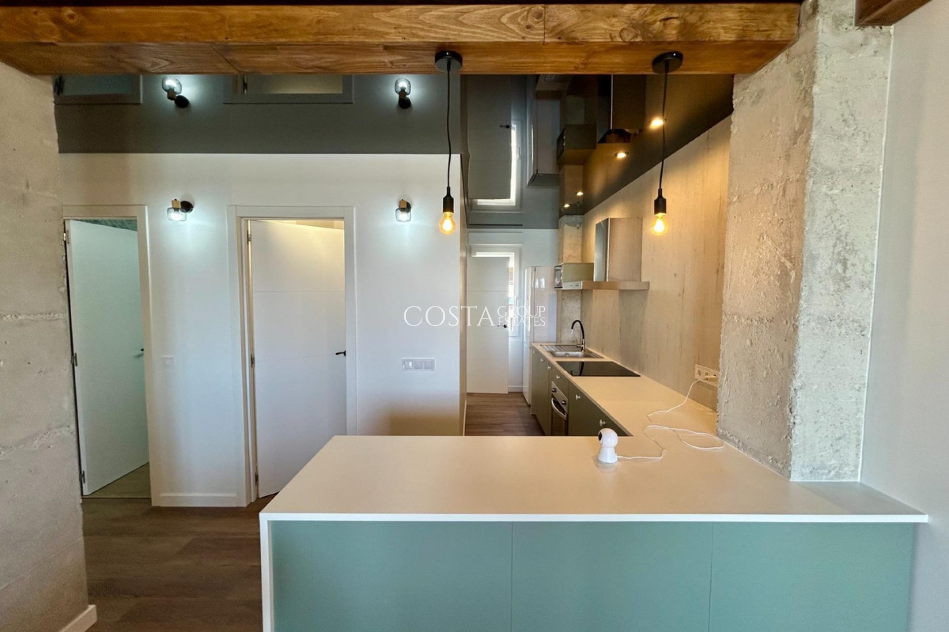 Resale - Apartments -
Torrevieja - Torrevieja Centro