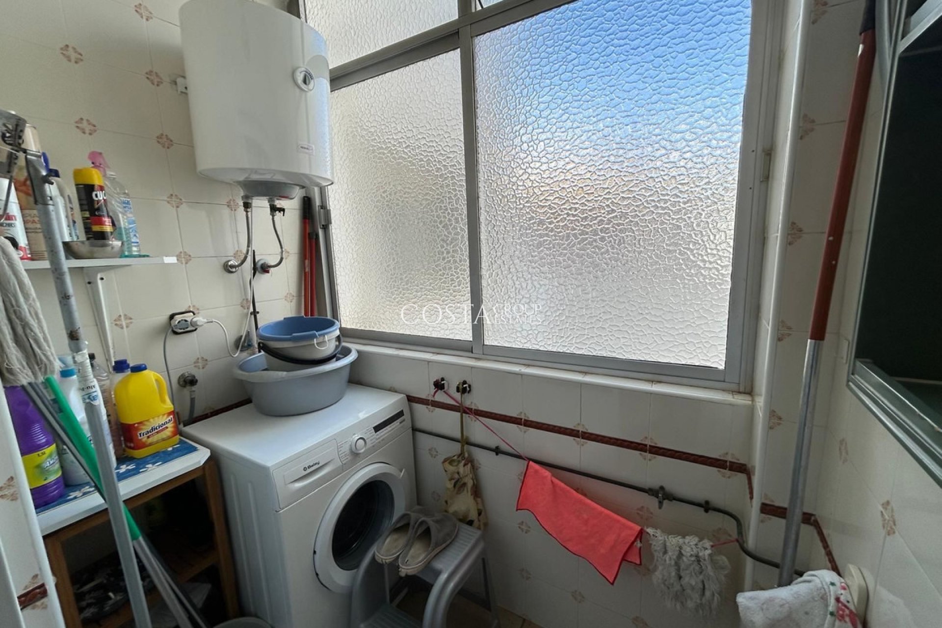 Resale - Apartments -
Torrevieja - Torrevieja Centro