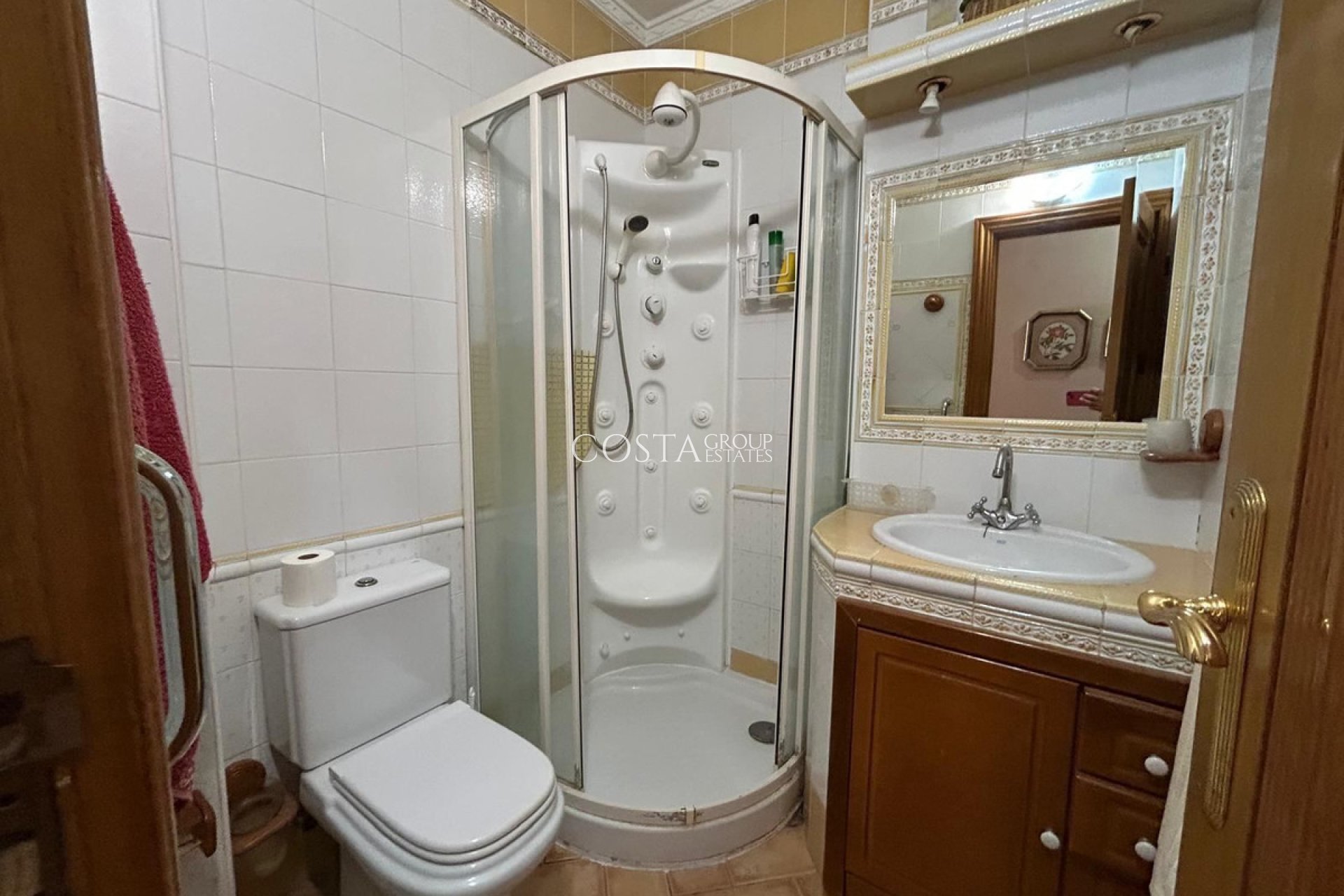 Resale - Apartments -
Torrevieja - Torrevieja Centro