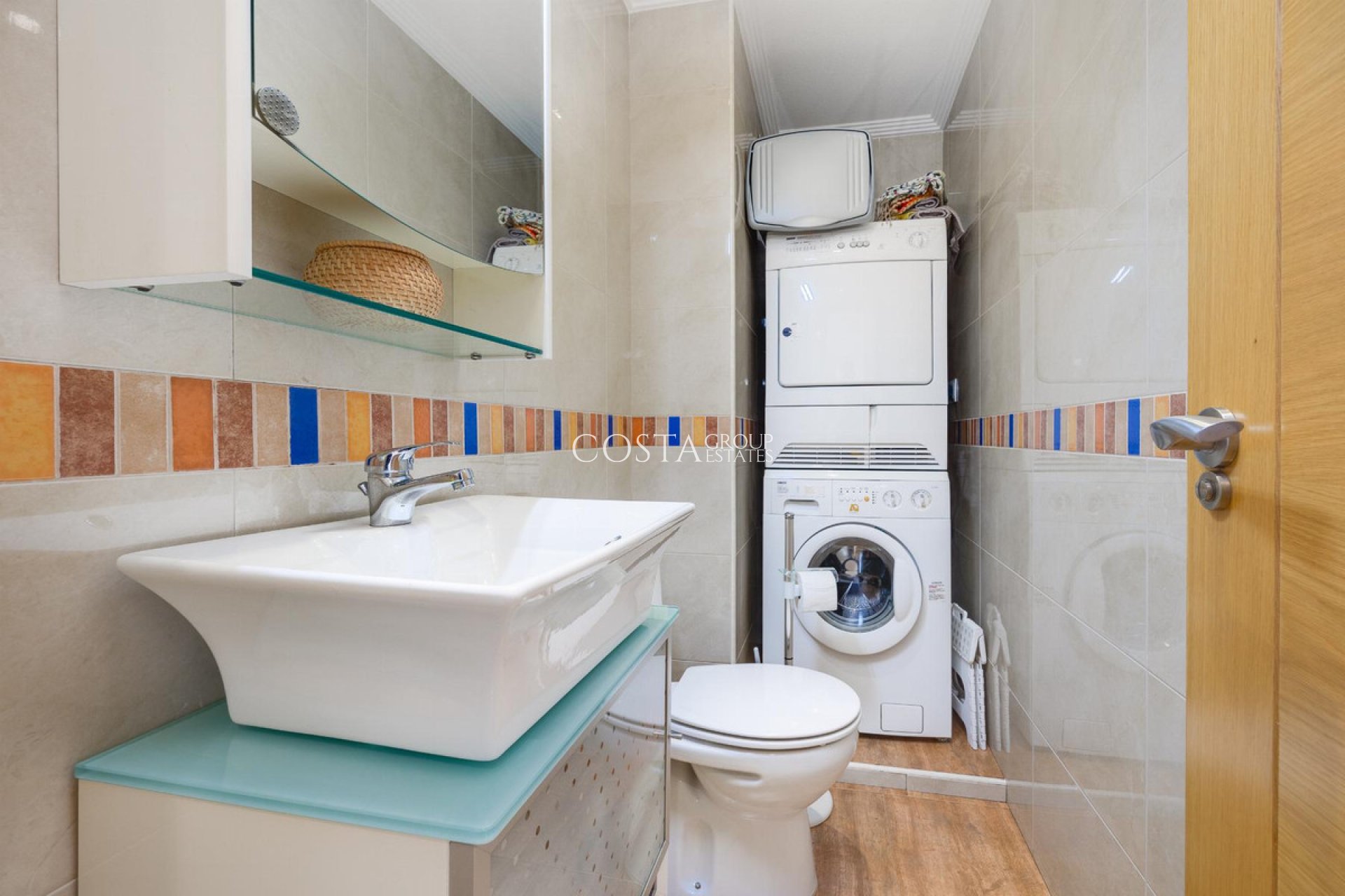 Resale - Apartments -
Torrevieja - Torrevieja Centro