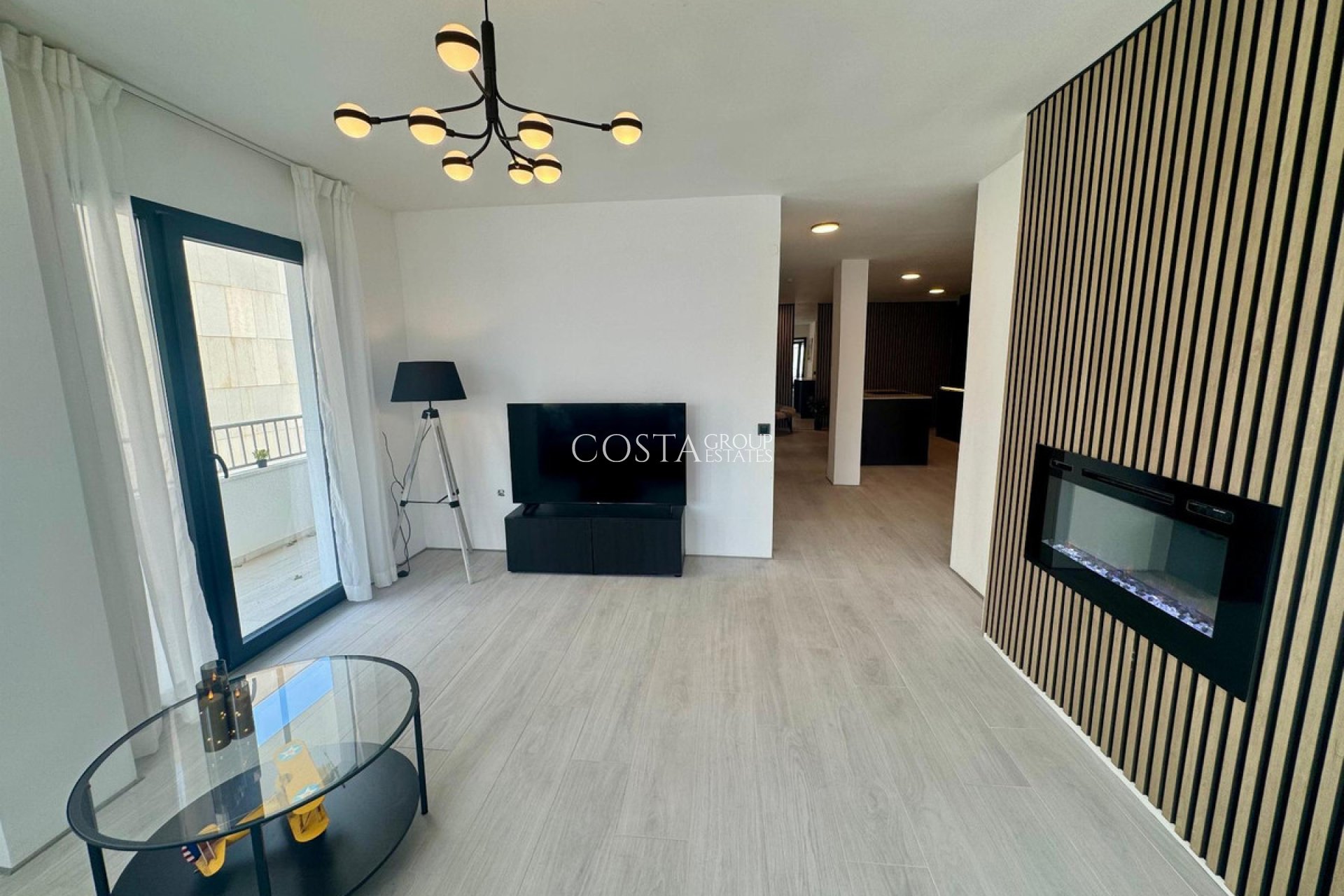 Resale - Apartments -
Torrevieja - Torrevieja Centro