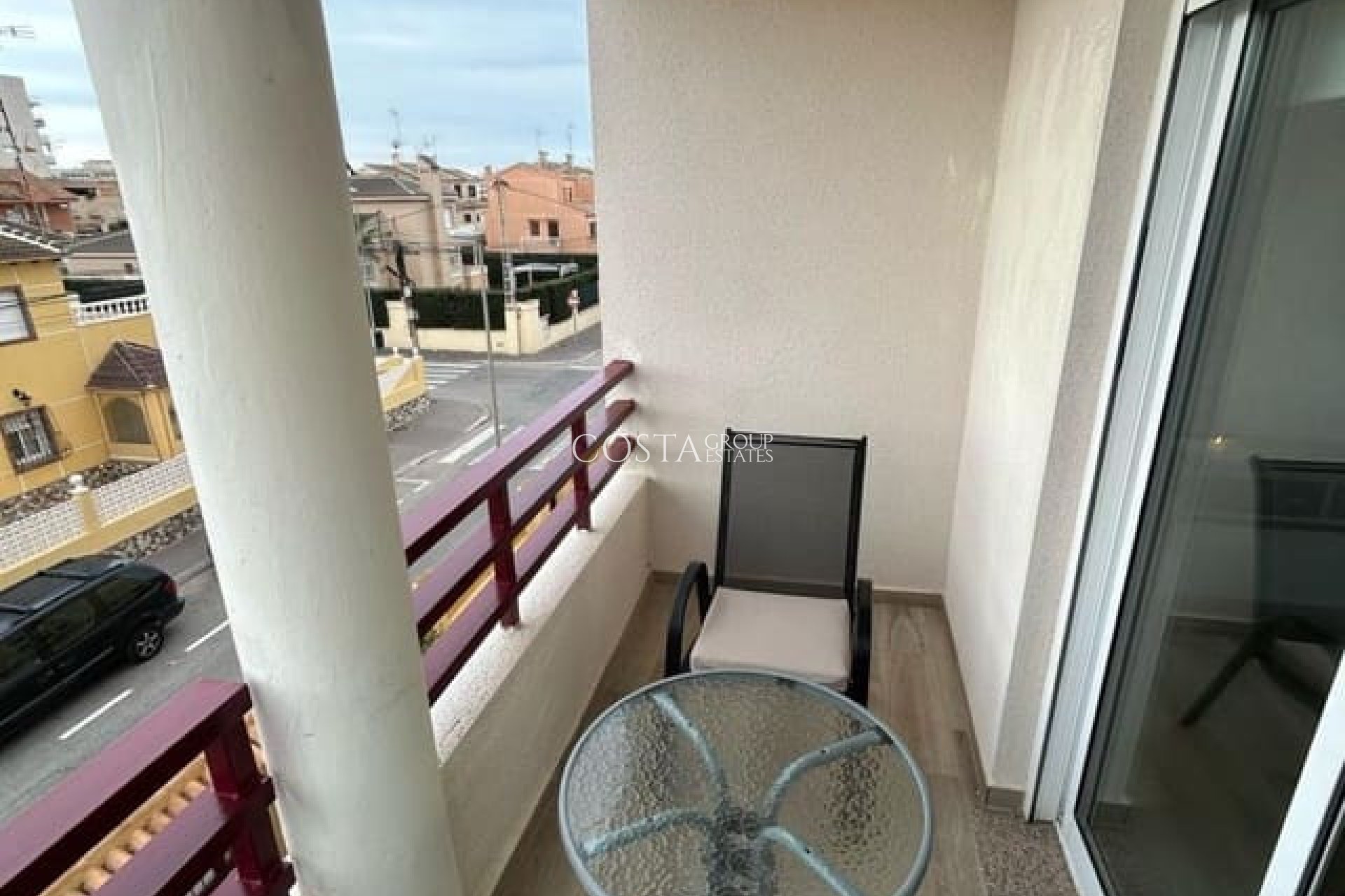 Resale - Apartments -
Torrevieja - Torrevieja Centro