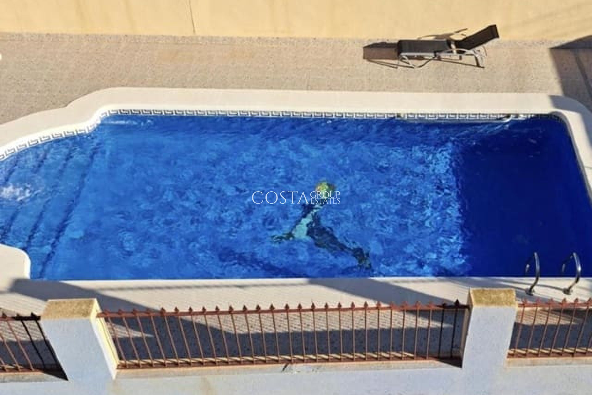 Resale - Apartments -
Torrevieja - Torrevieja Centro