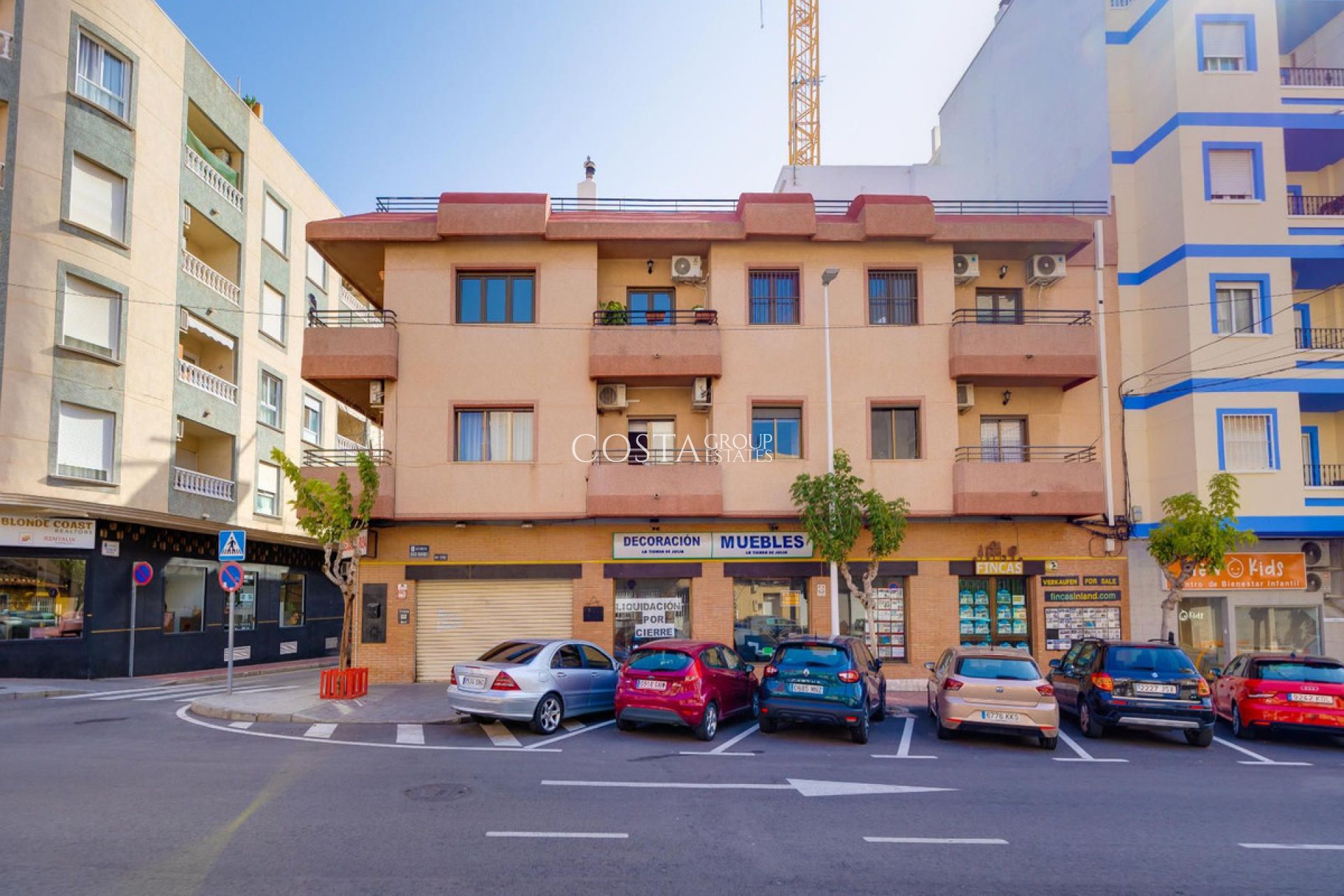 Resale - Apartments -
Torrevieja - Torrevieja Centro