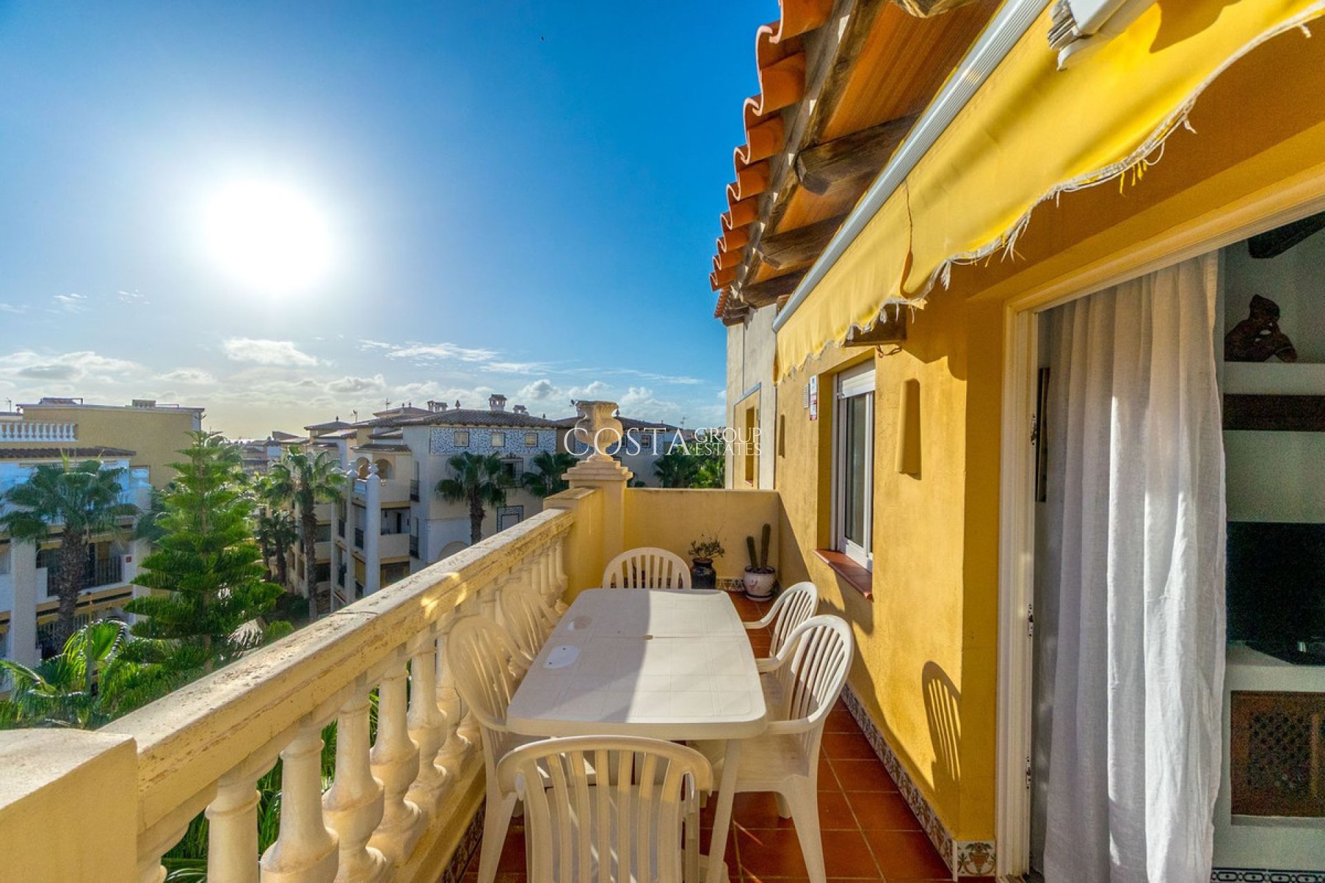 Resale - Apartments -
Torrevieja - Torrevieja Centro