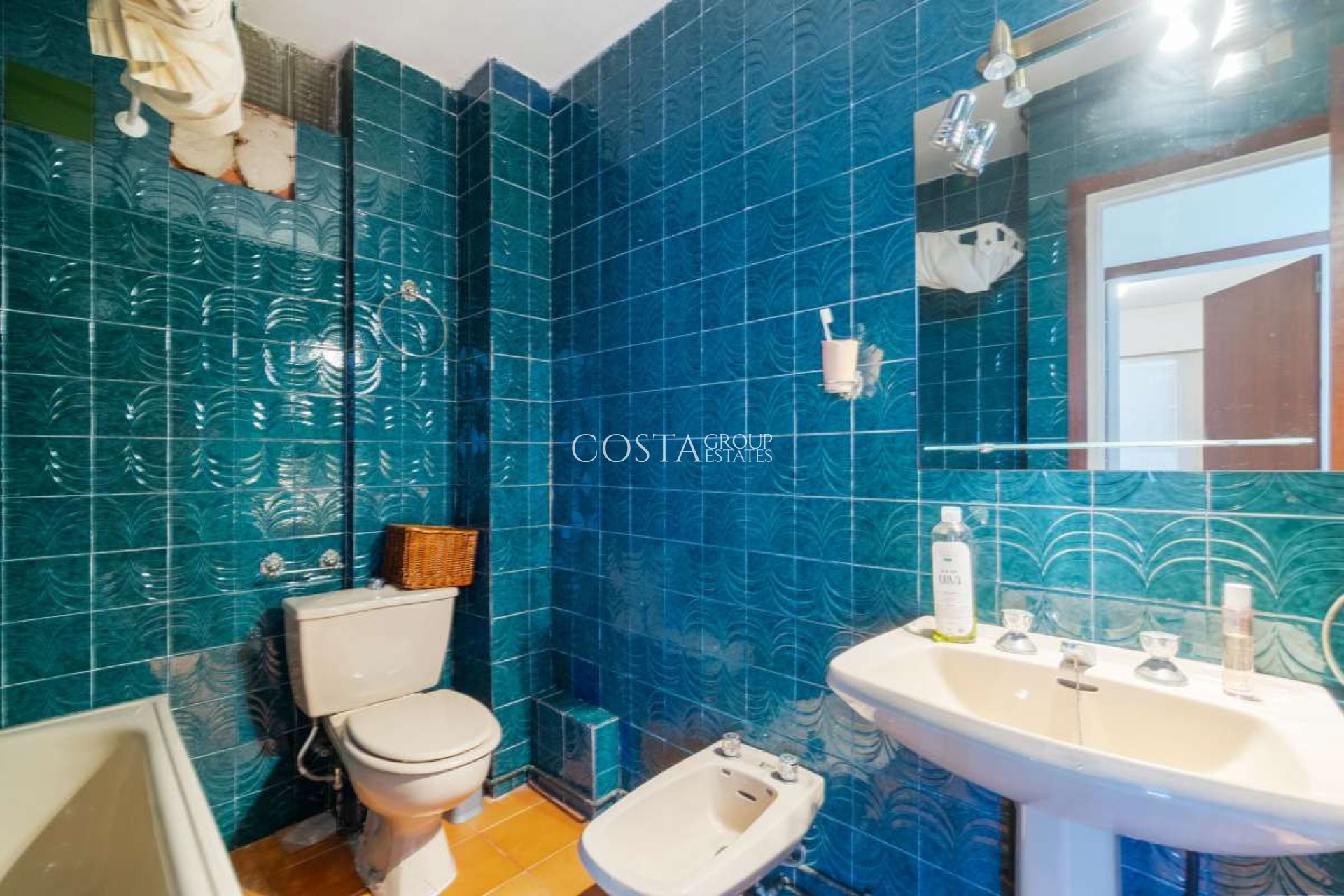 Resale - Apartments -
Torrevieja - Torrevieja Centro