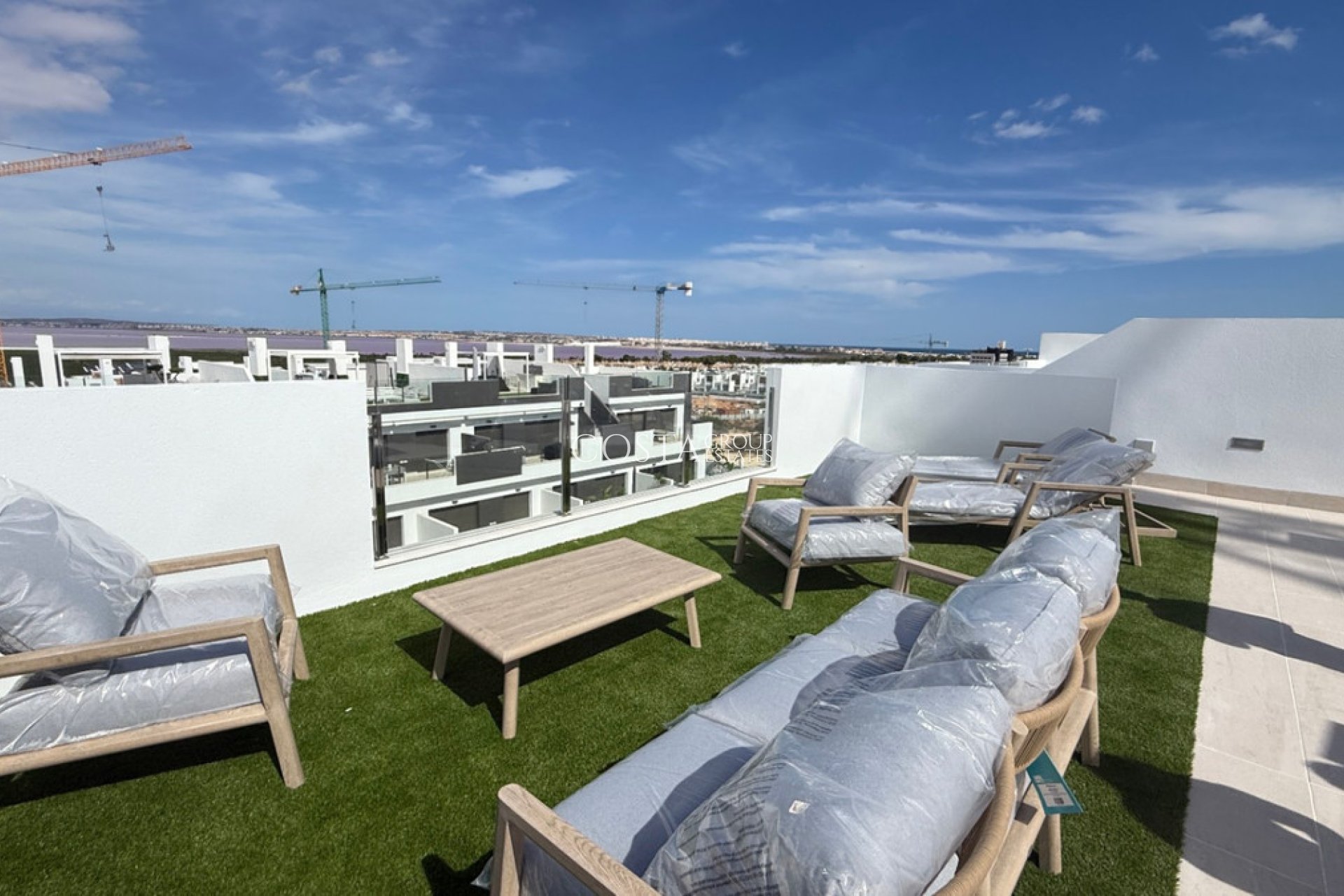 Resale - Apartments -
Torrevieja - Torrevieja Centro