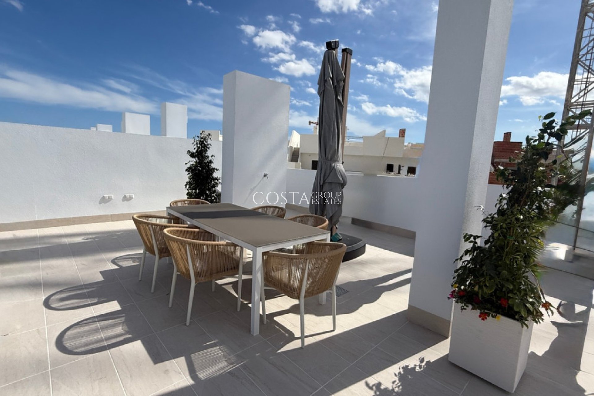 Resale - Apartments -
Torrevieja - Torrevieja Centro