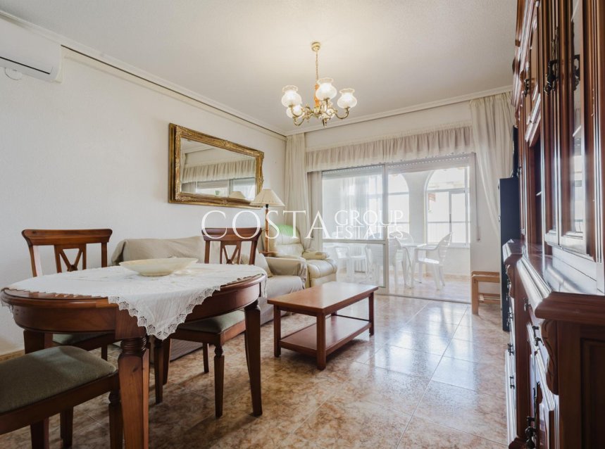 Resale - Apartments -
Torrevieja - Torrevieja Centro