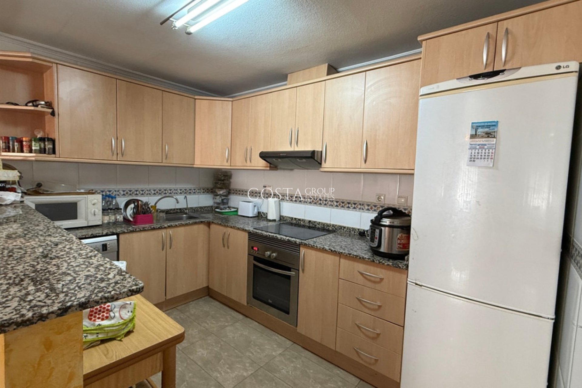 Resale - Apartments -
Torrevieja - Torrevieja Centro