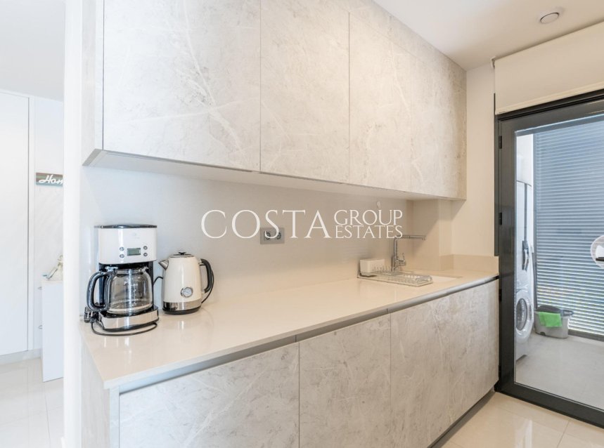 Resale - Apartments -
Torrevieja - Torrevieja Centro