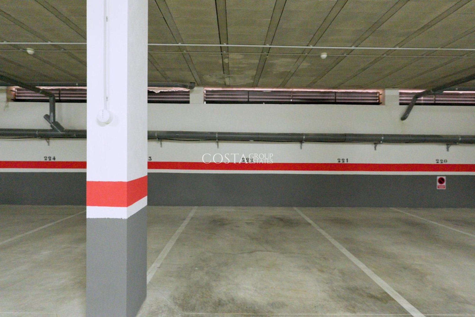 Resale - Apartments -
Torrevieja - Torrevieja Centro