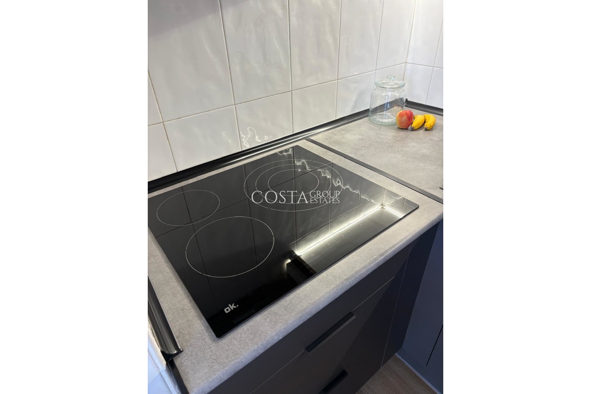 Resale - Apartments -
Torrevieja - Torrevieja Centro