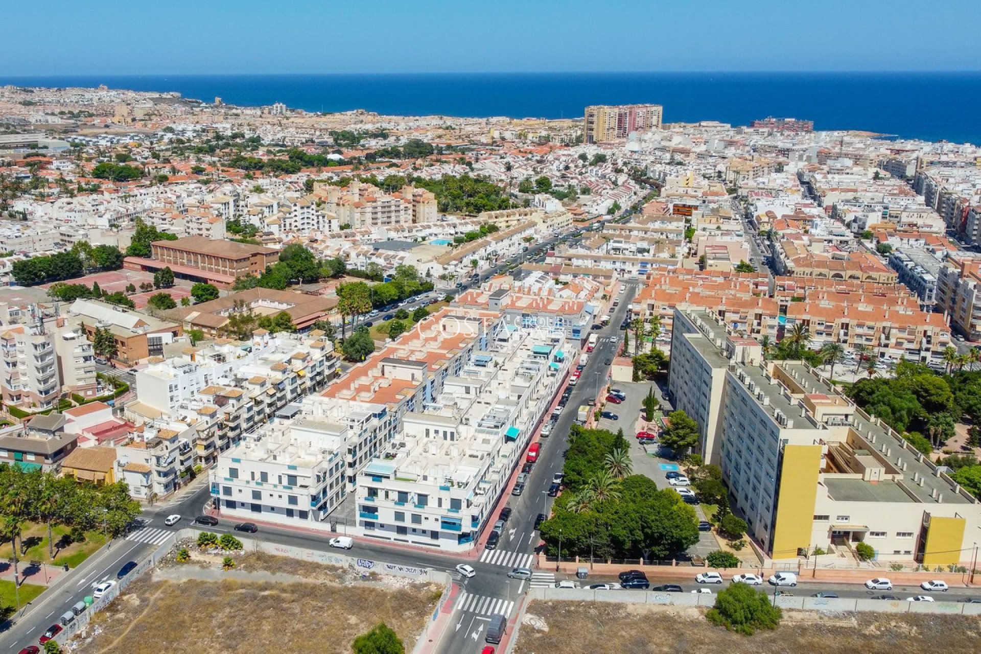 Resale - Apartments -
Torrevieja - Torrevieja Centro