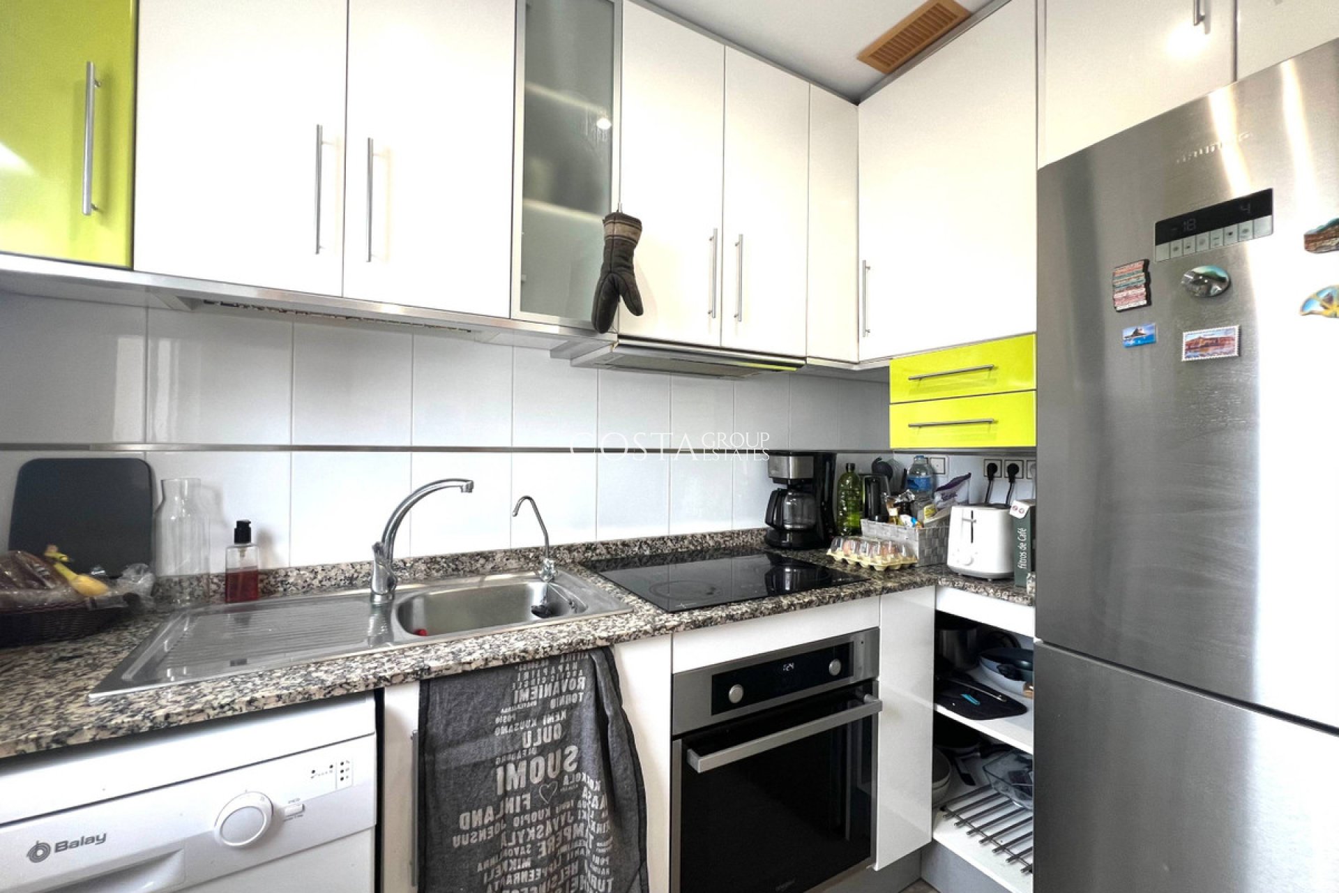 Resale - Apartments -
Torrevieja - Torrevieja Centro