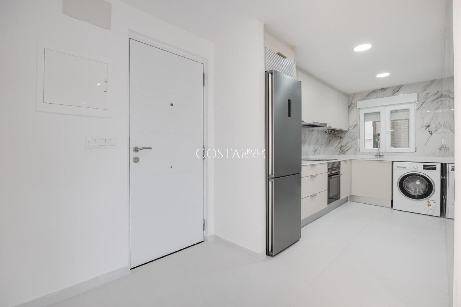 Resale - Apartments -
Torrevieja - Torrevieja Centro