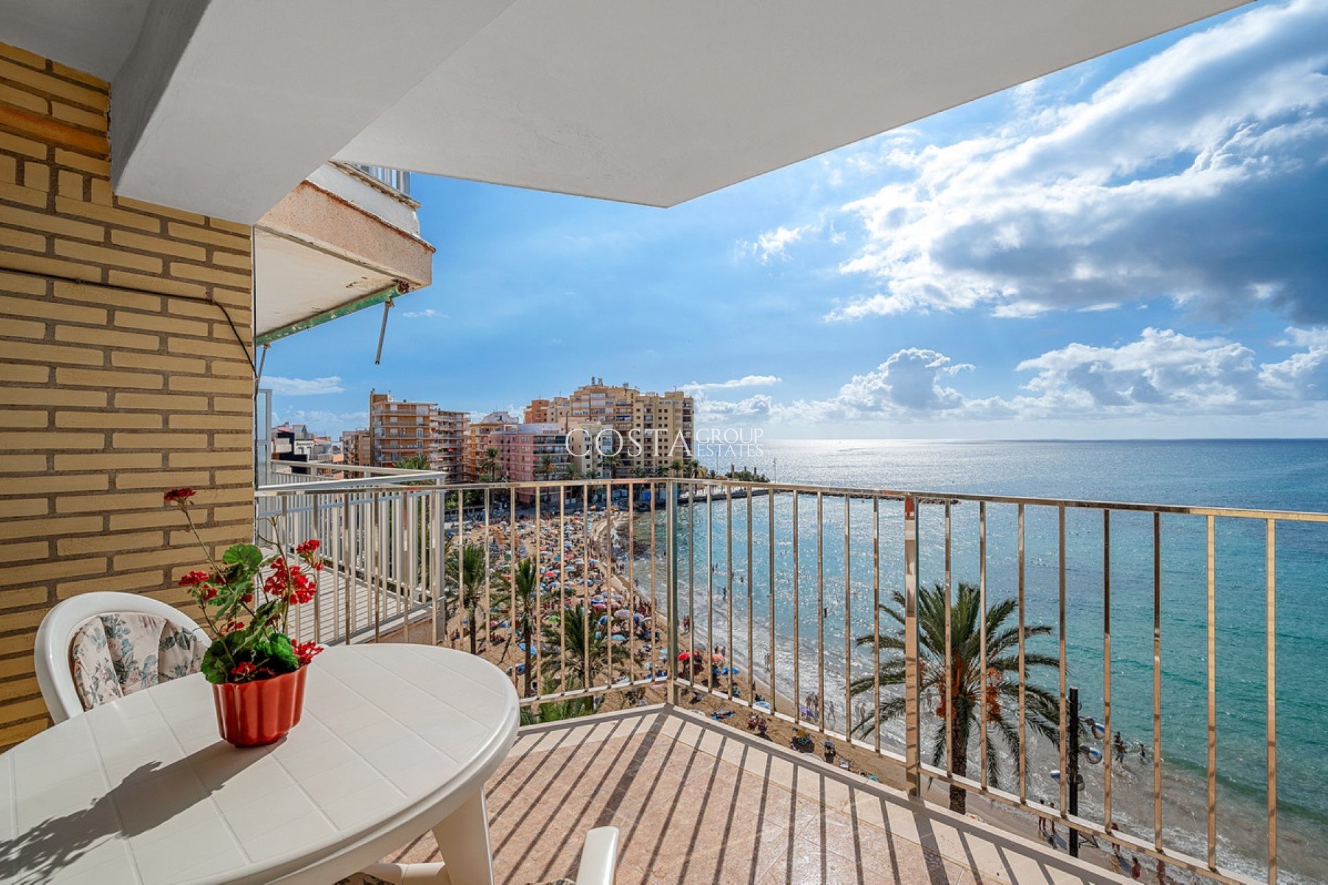Resale - Apartments -
Torrevieja - Torrevieja Centro