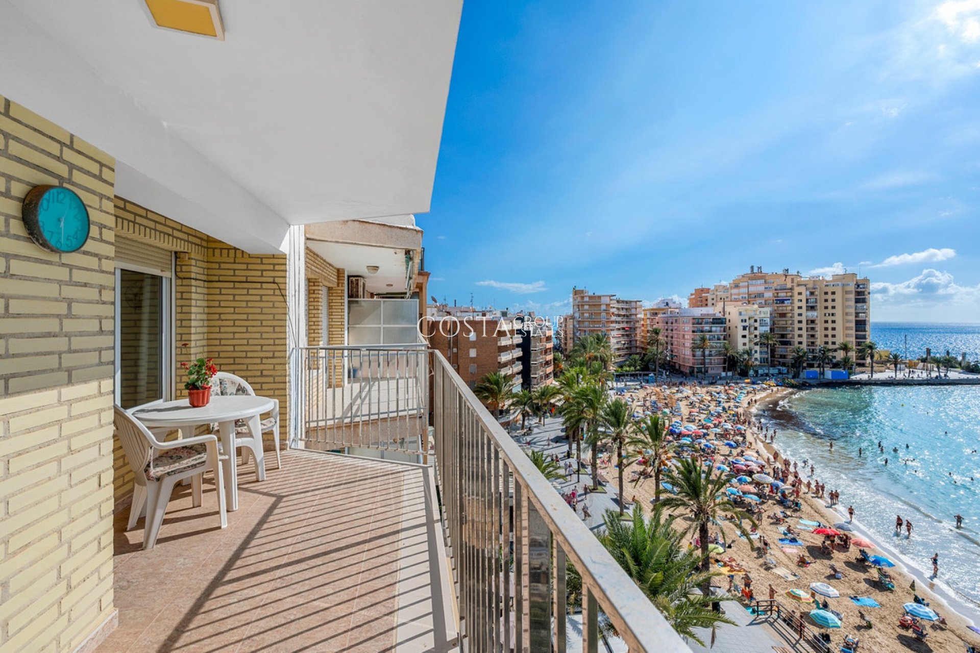 Resale - Apartments -
Torrevieja - Torrevieja Centro