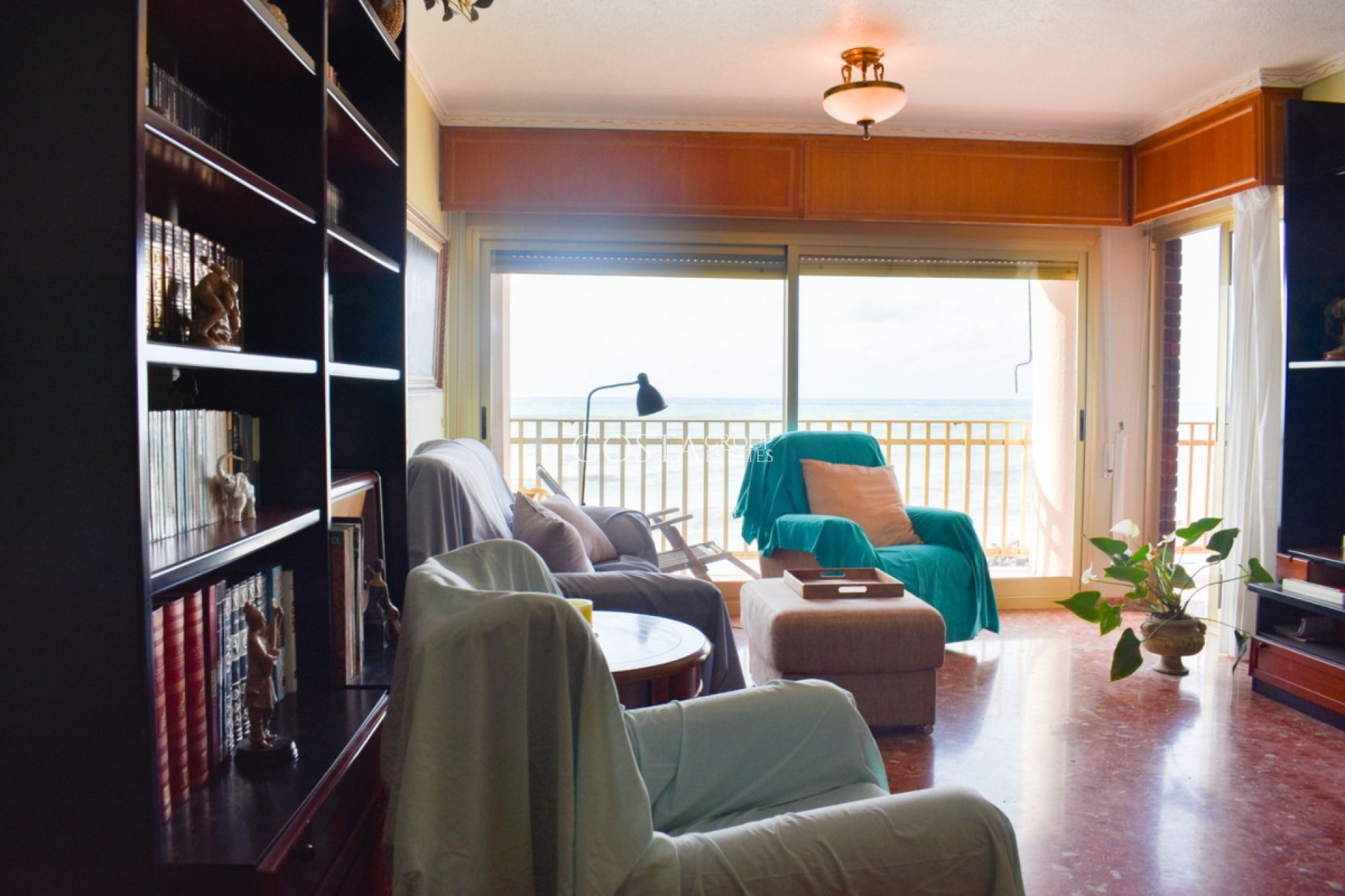 Resale - Apartments -
Torrevieja - Torrevieja Centro