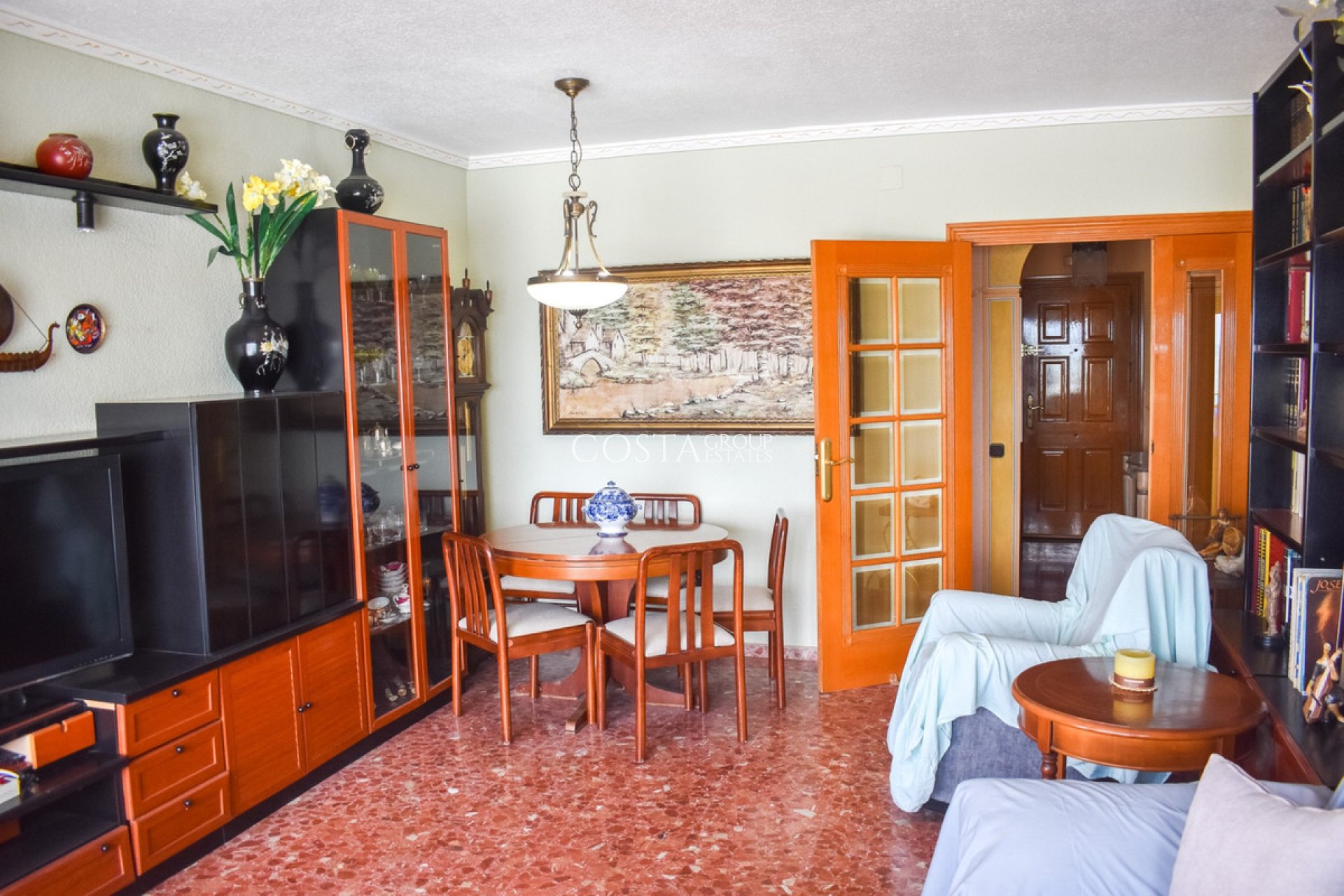 Resale - Apartments -
Torrevieja - Torrevieja Centro