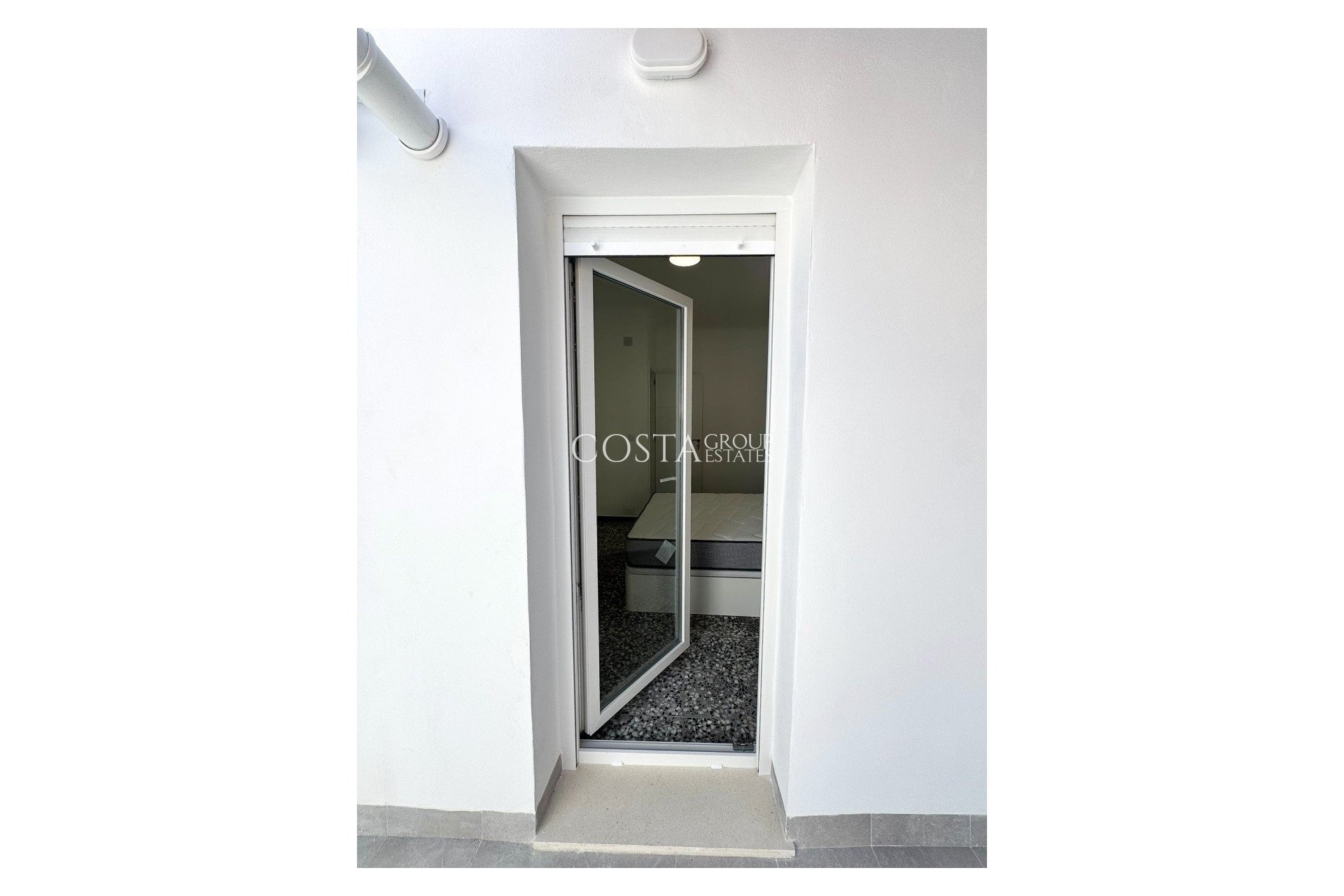 Resale - Apartments -
Torrevieja - Torrevieja Centro