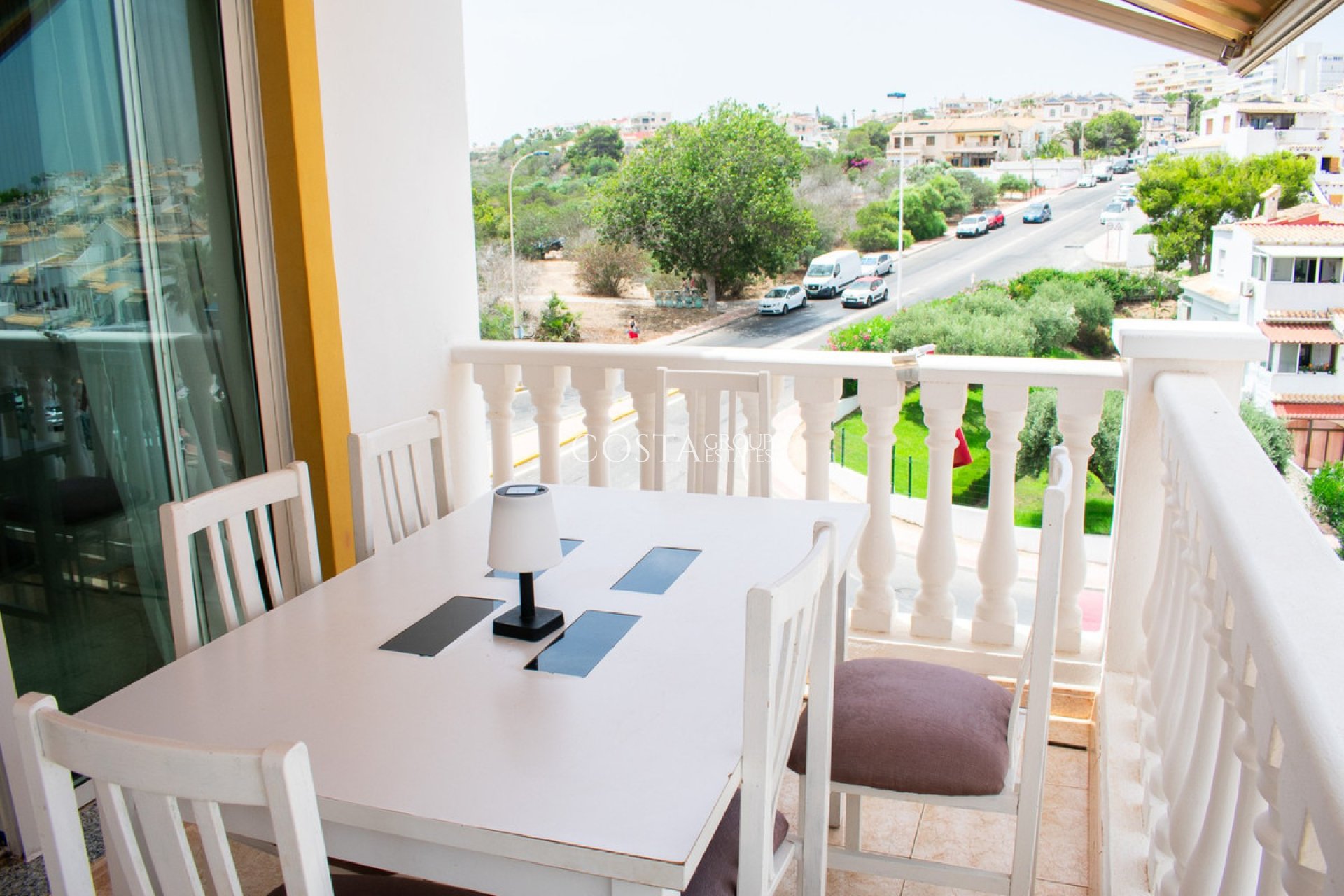 Resale - Apartments -
Torrevieja - Torrevieja Centro