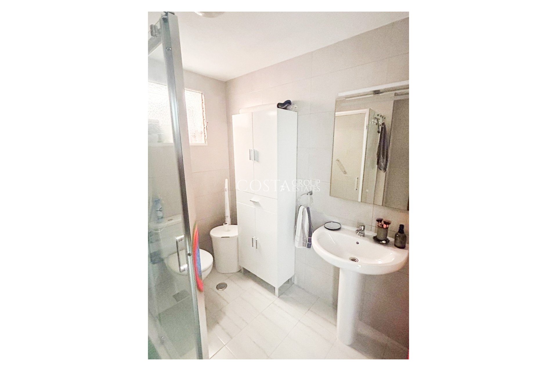 Resale - Apartments -
Torrevieja - Torrevieja Centro