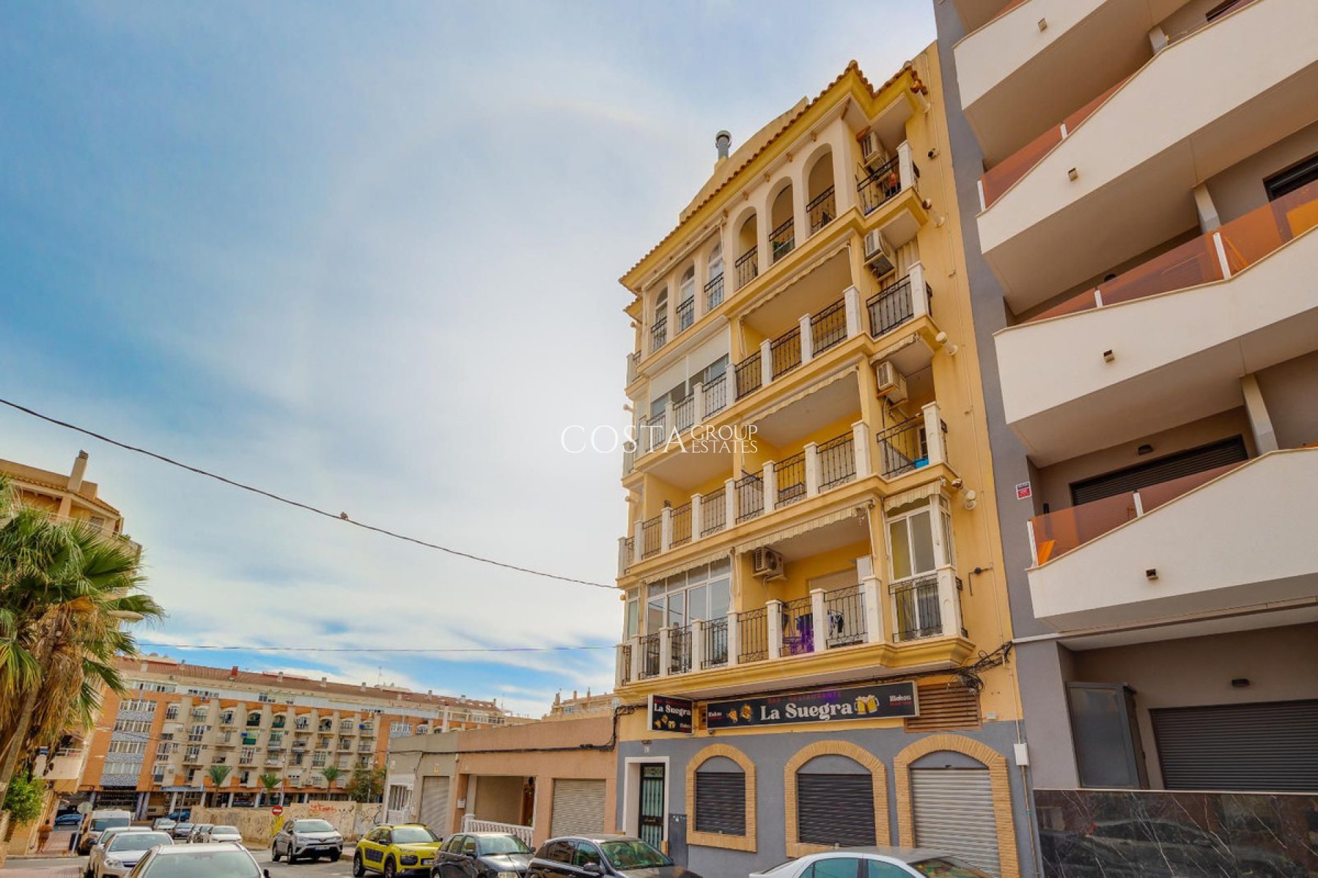 Resale - Apartments -
Torrevieja - Torrevieja Centro