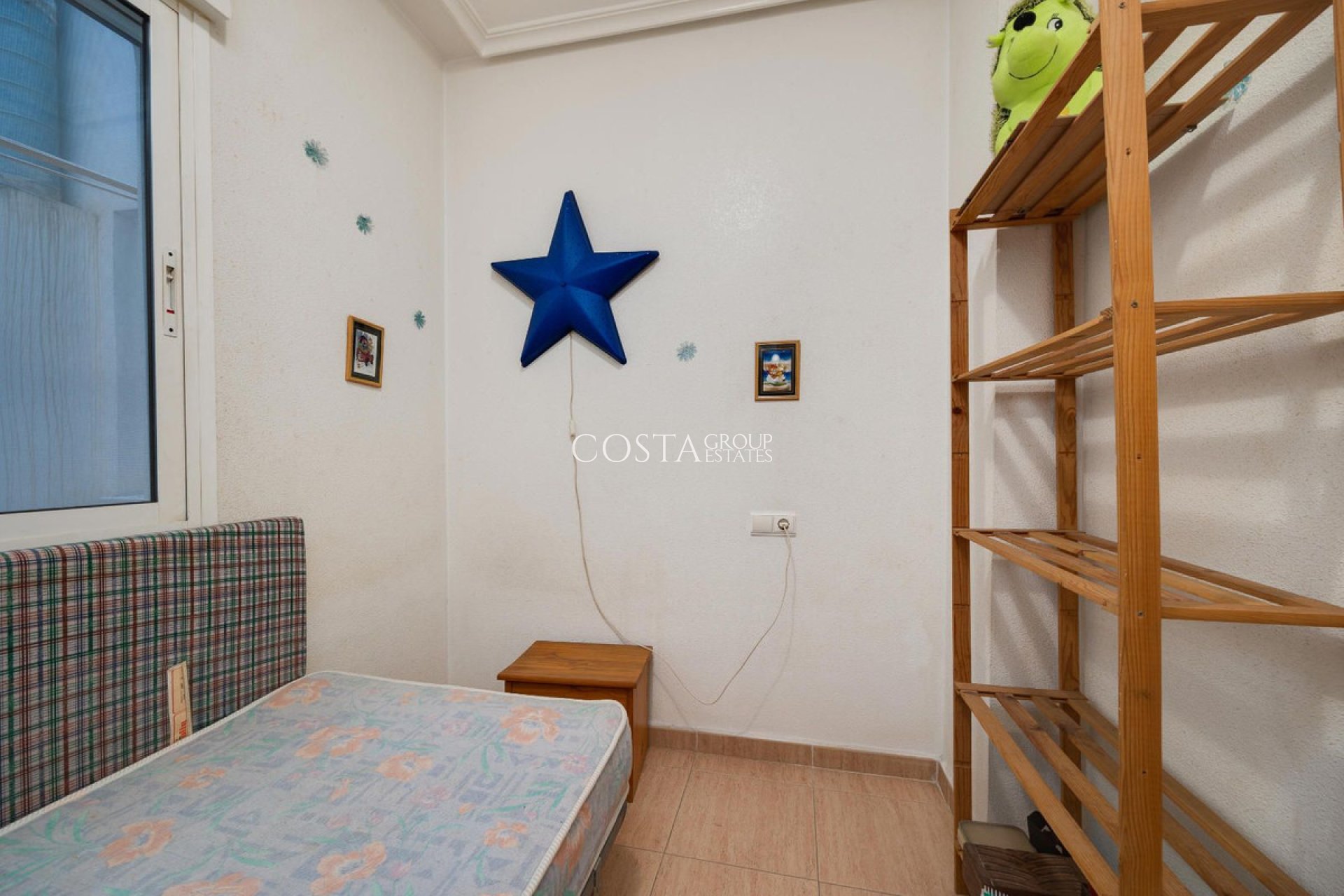 Resale - Apartments -
Torrevieja - Torrevieja Centro