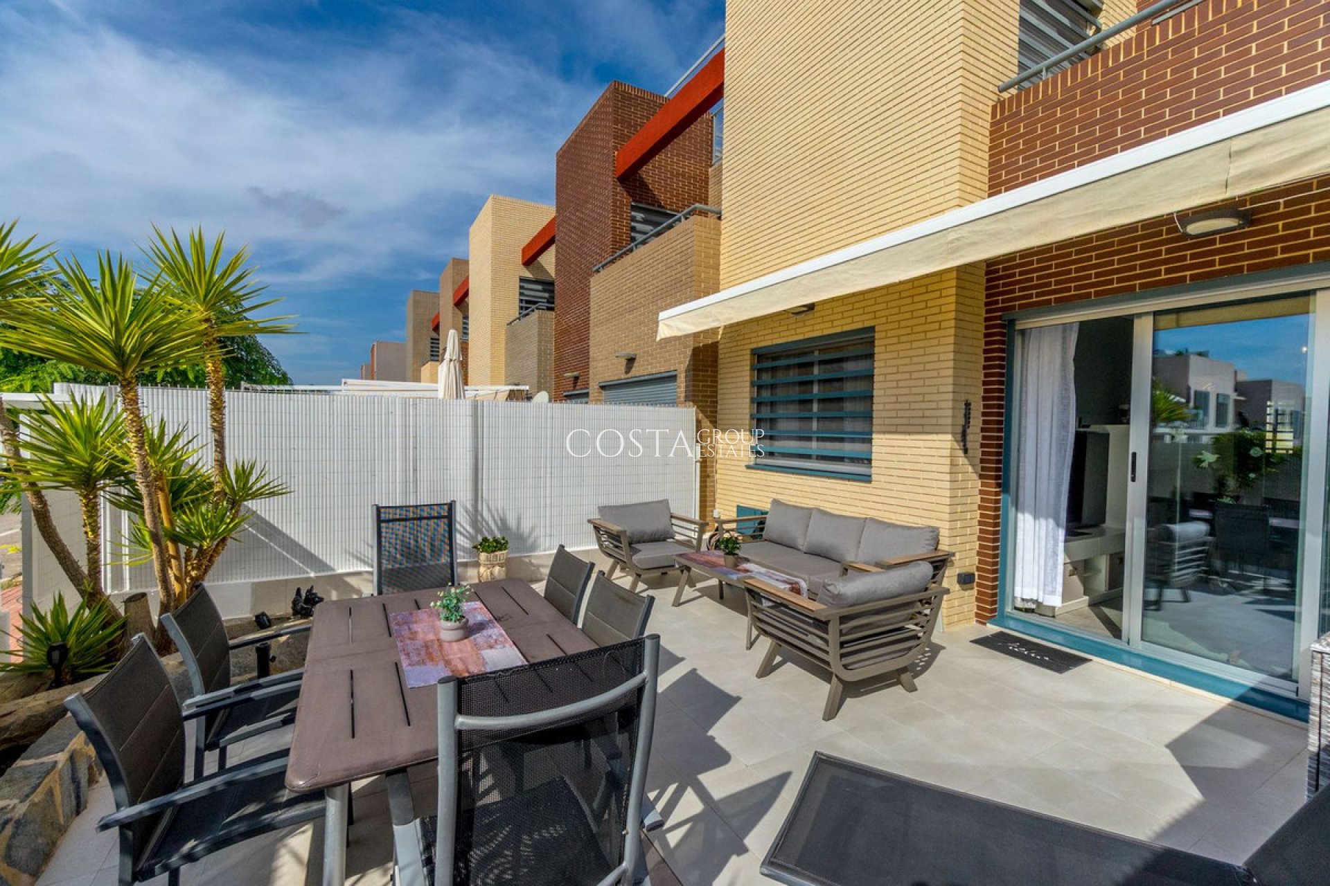 Resale - Apartments -
Torrevieja - Torrevieja Centro