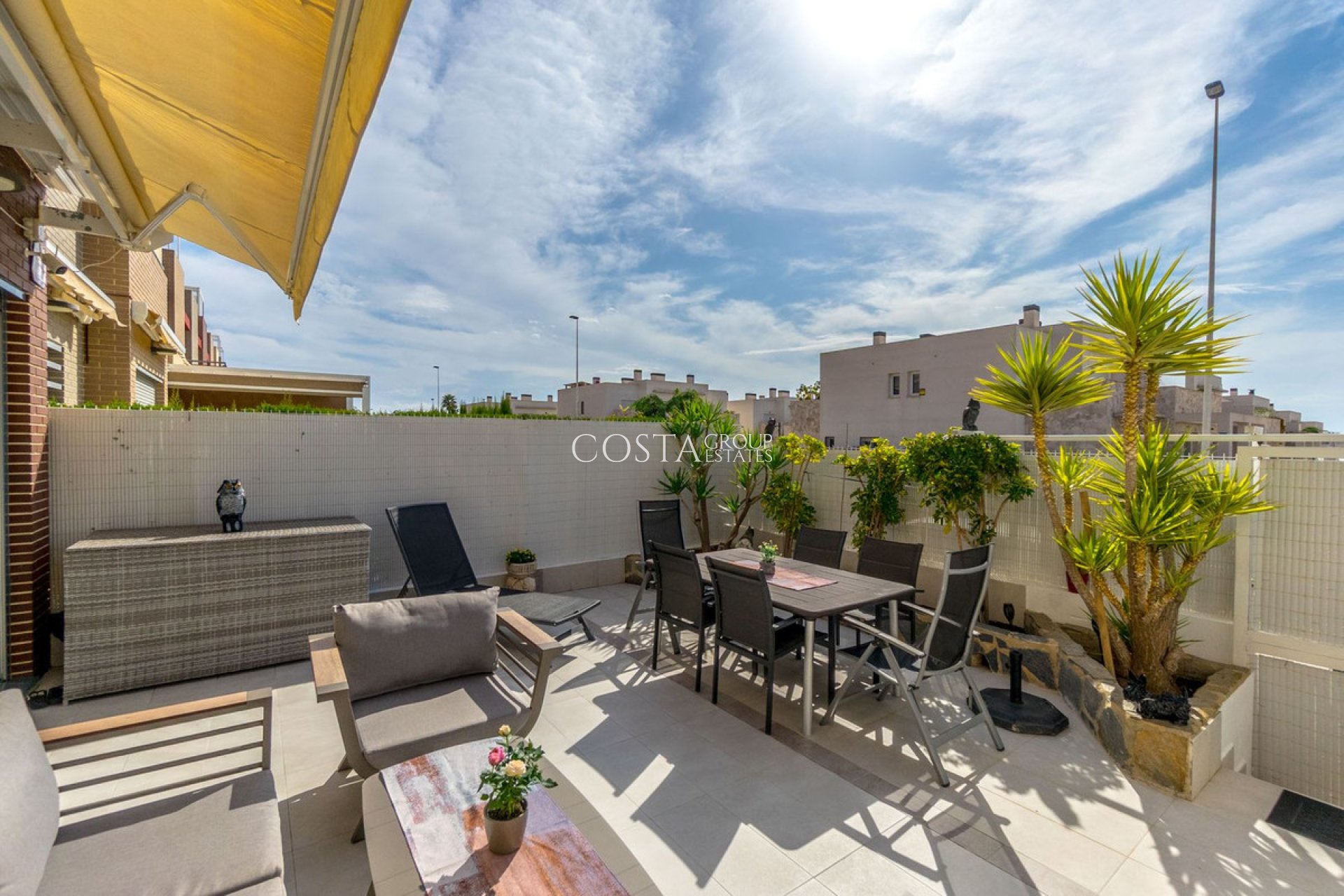 Resale - Apartments -
Torrevieja - Torrevieja Centro