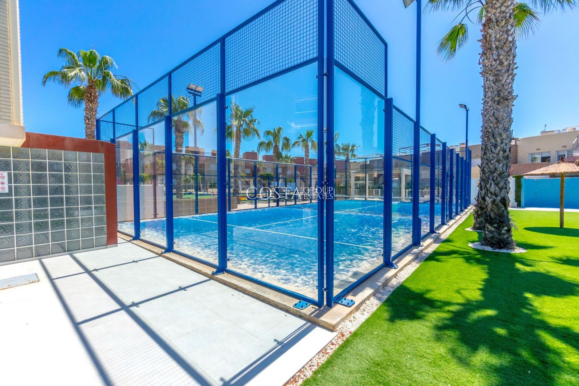 Resale - Apartments -
Torrevieja - Torrevieja Centro