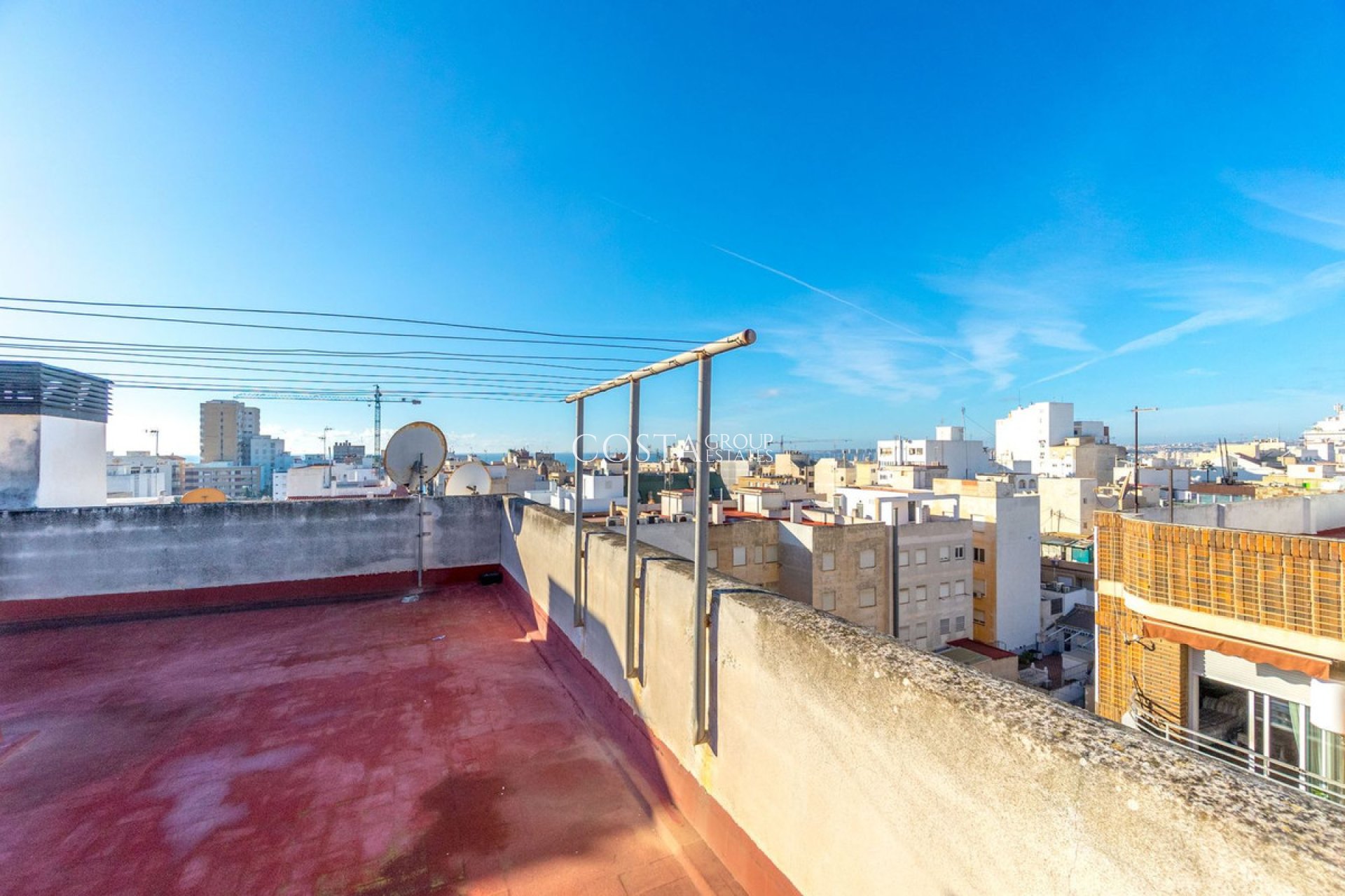 Resale - Apartments -
Torrevieja - Torrevieja Centro