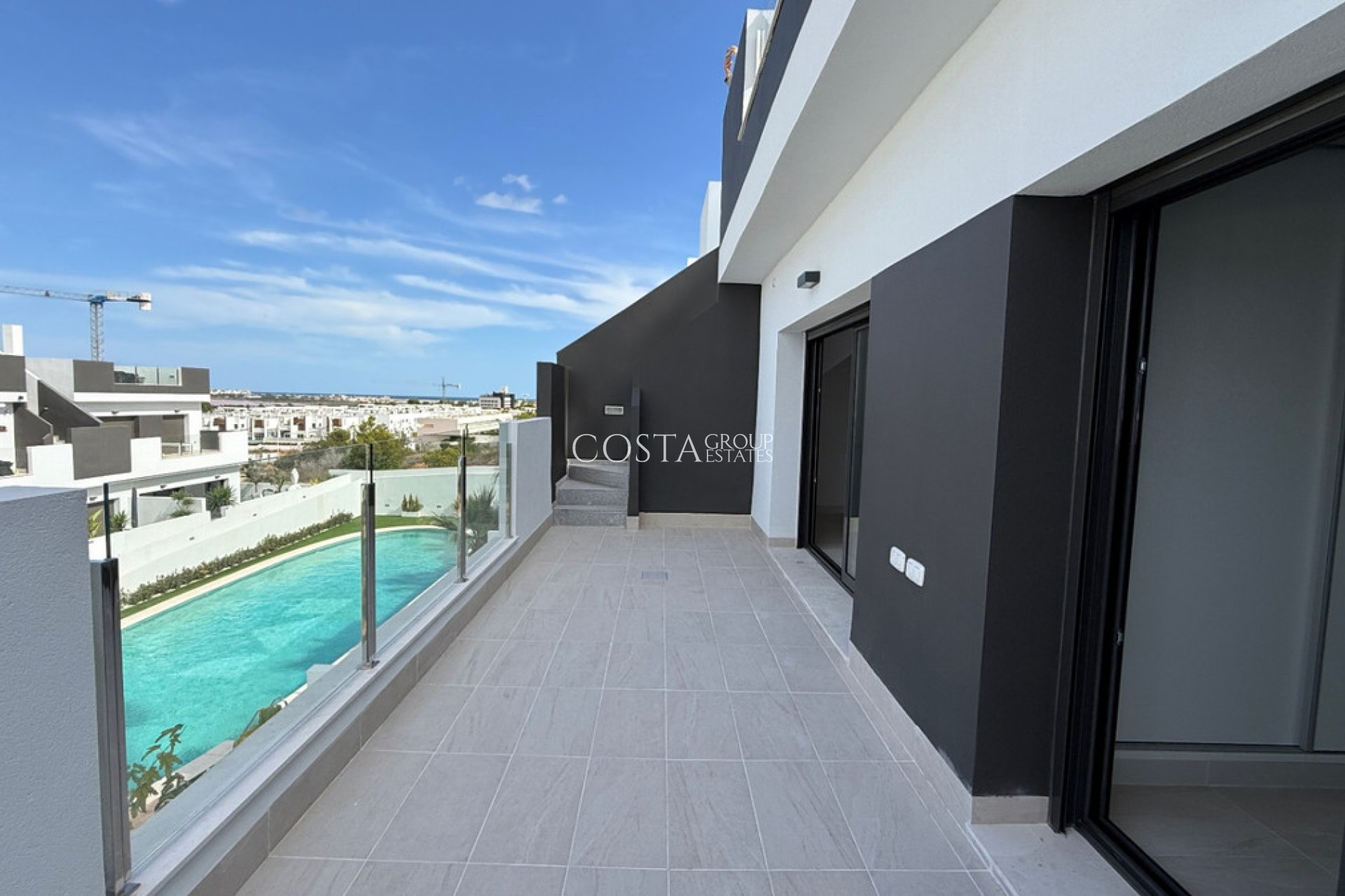 Resale - Apartments -
Torrevieja