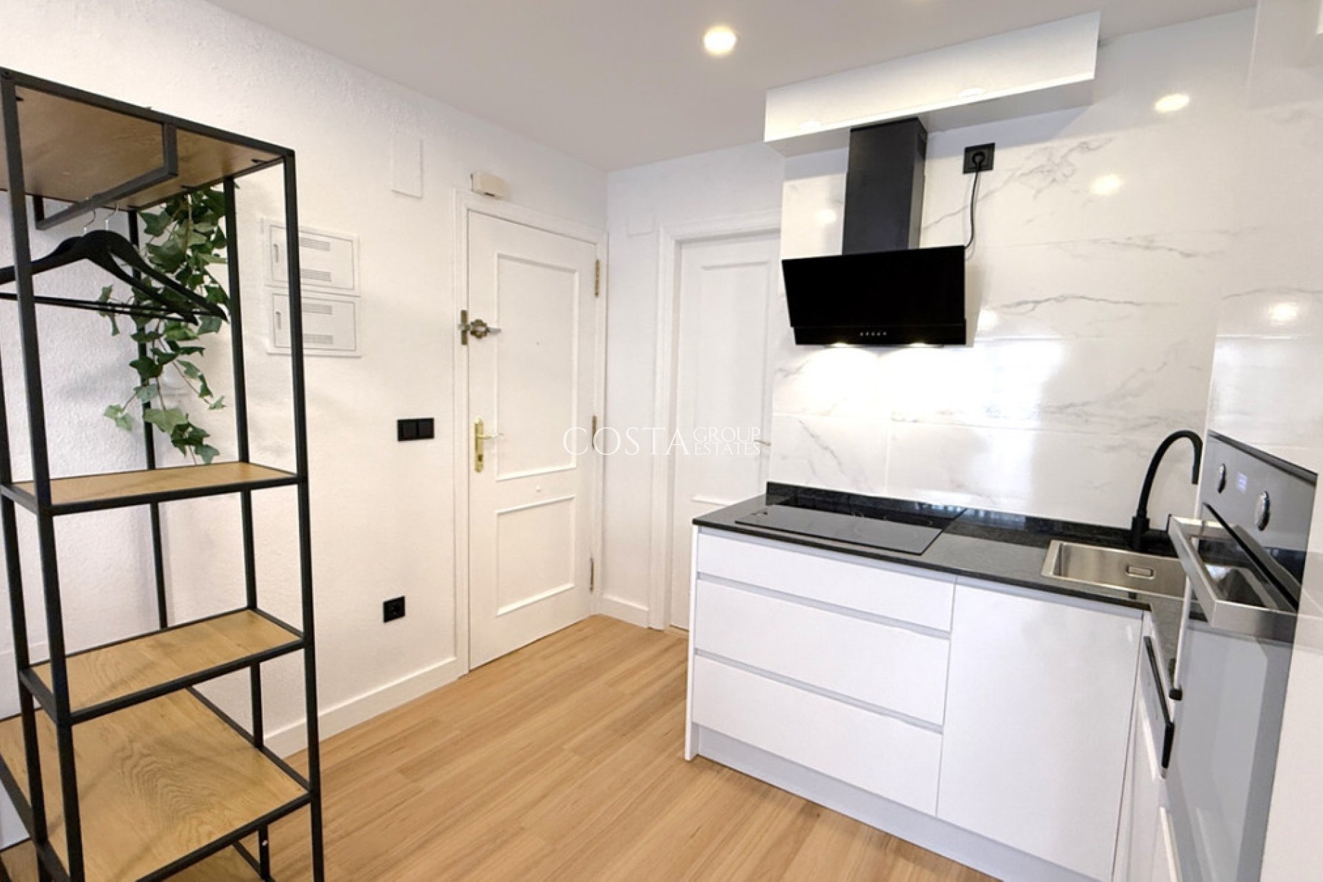 Resale - Apartments -
Torrevieja