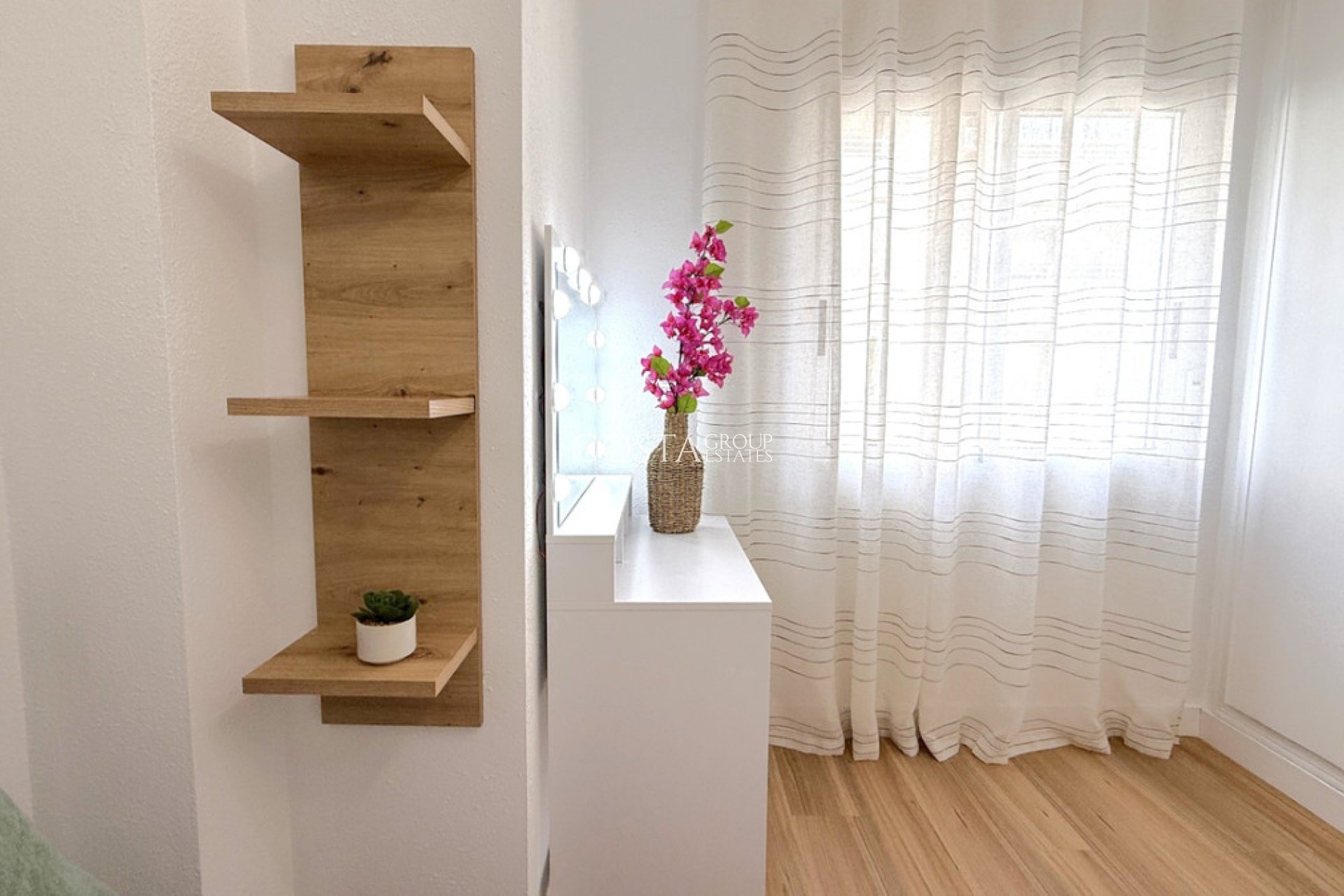 Resale - Apartments -
Torrevieja