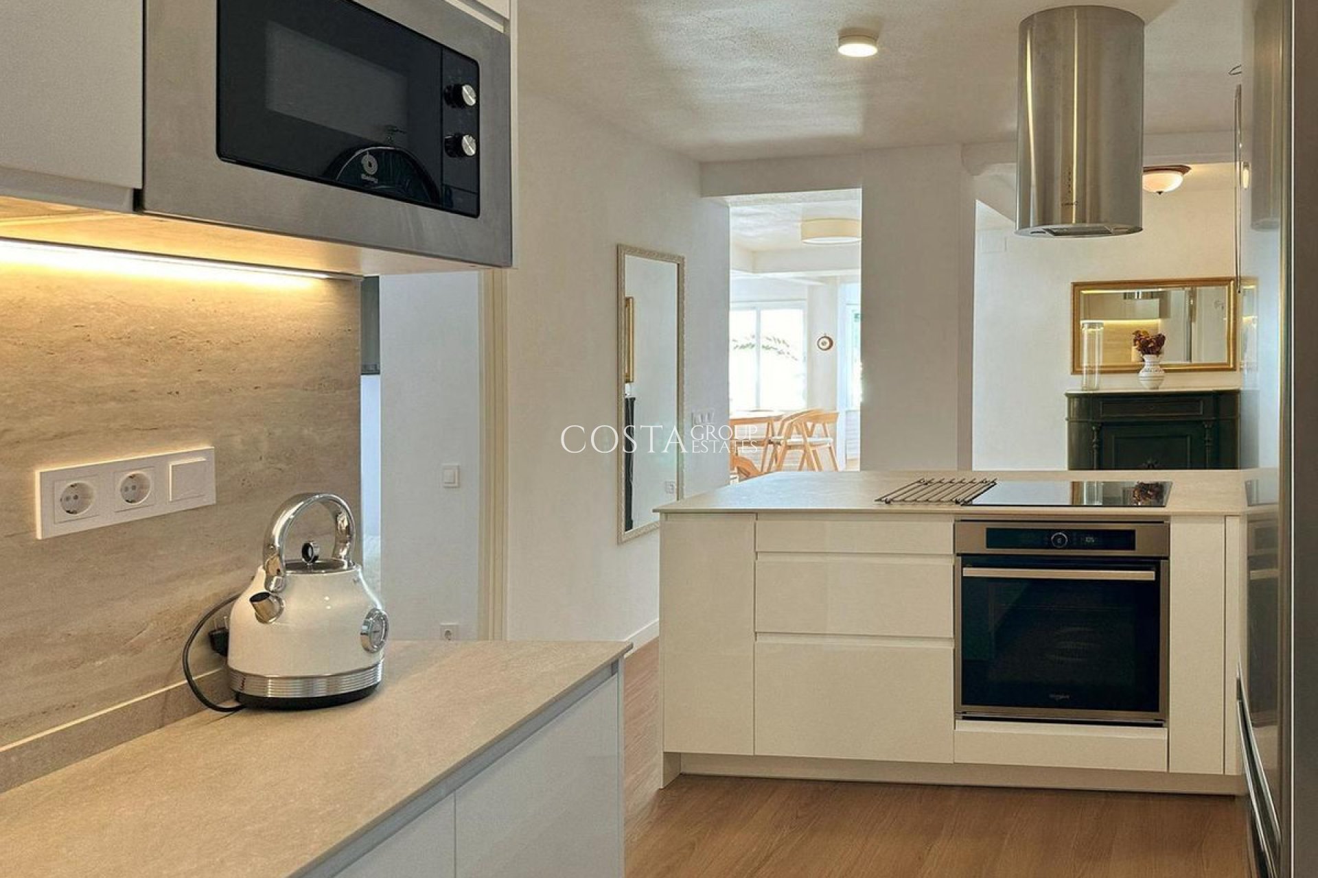 Resale - Apartments -
Torrevieja