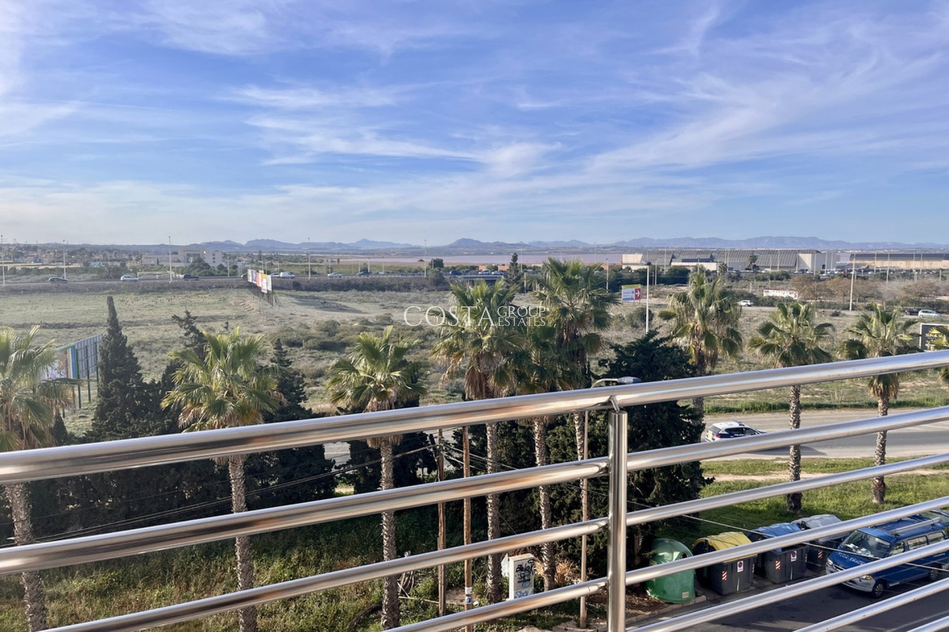 Resale - Apartments -
Torrevieja