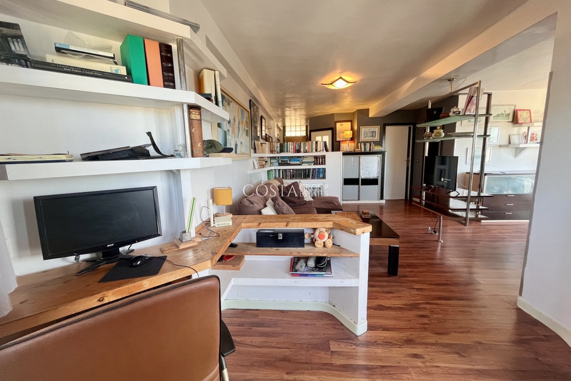 Resale - Apartments -
Torrevieja