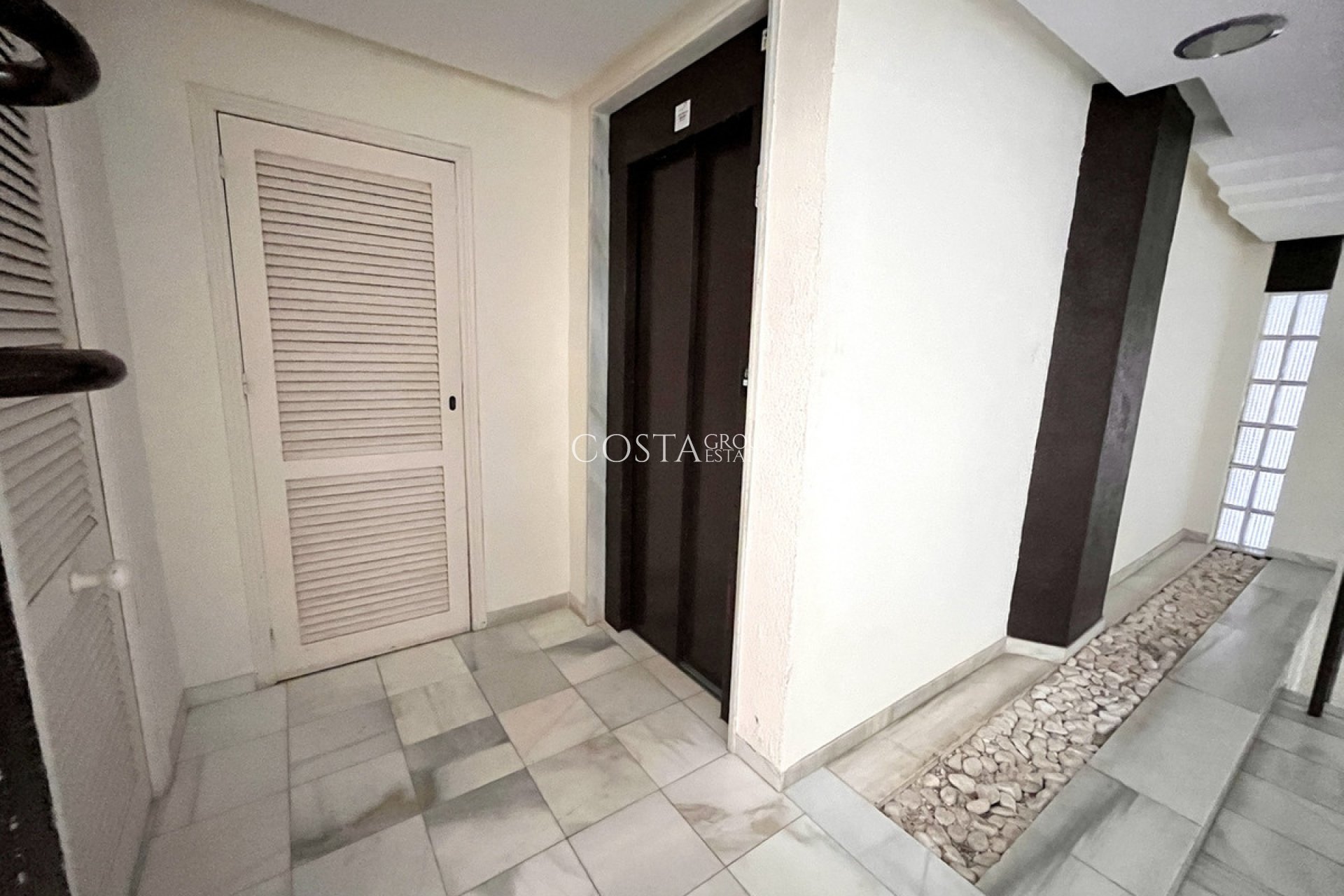 Resale - Apartments -
Torrevieja