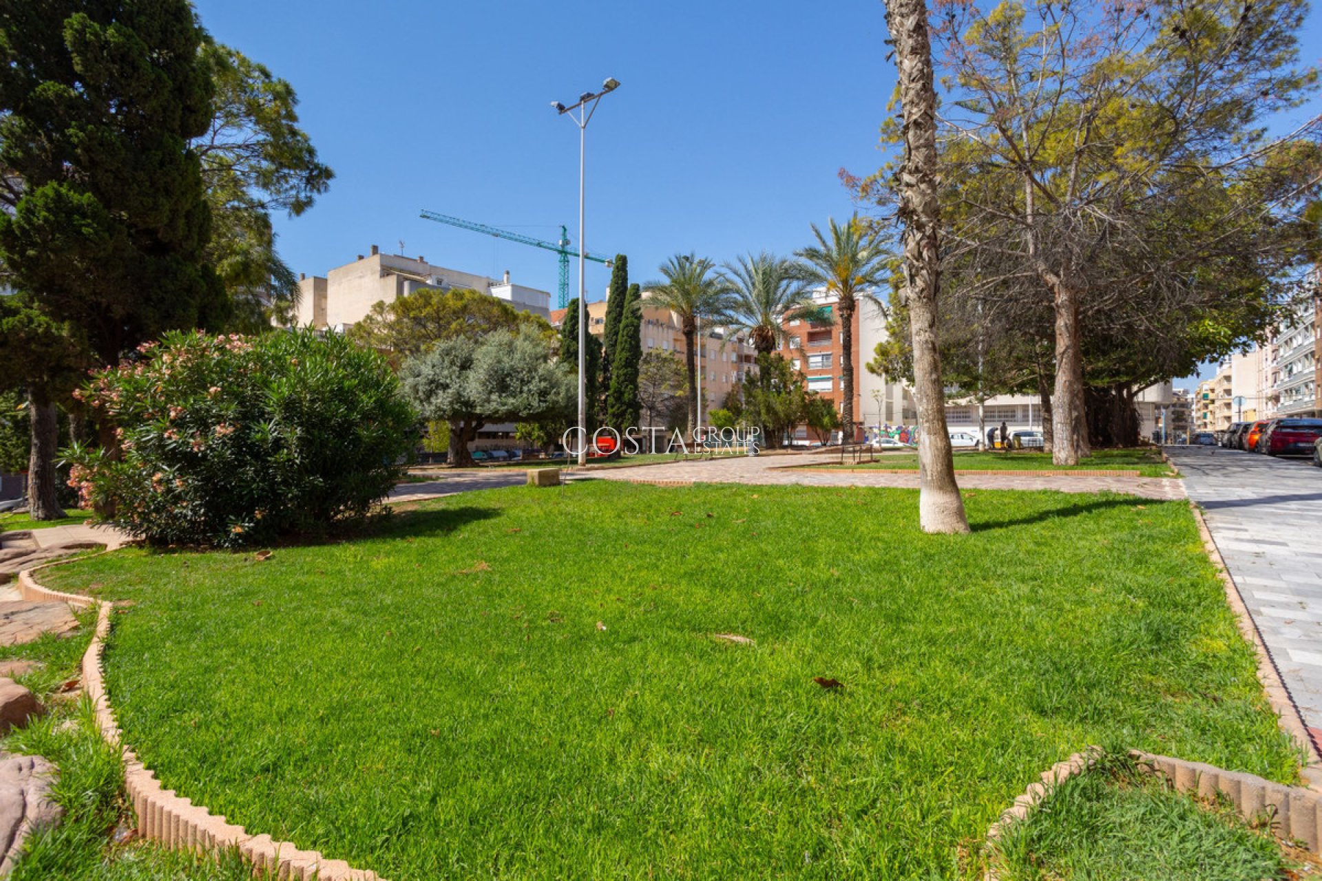 Resale - Apartments -
Torrevieja