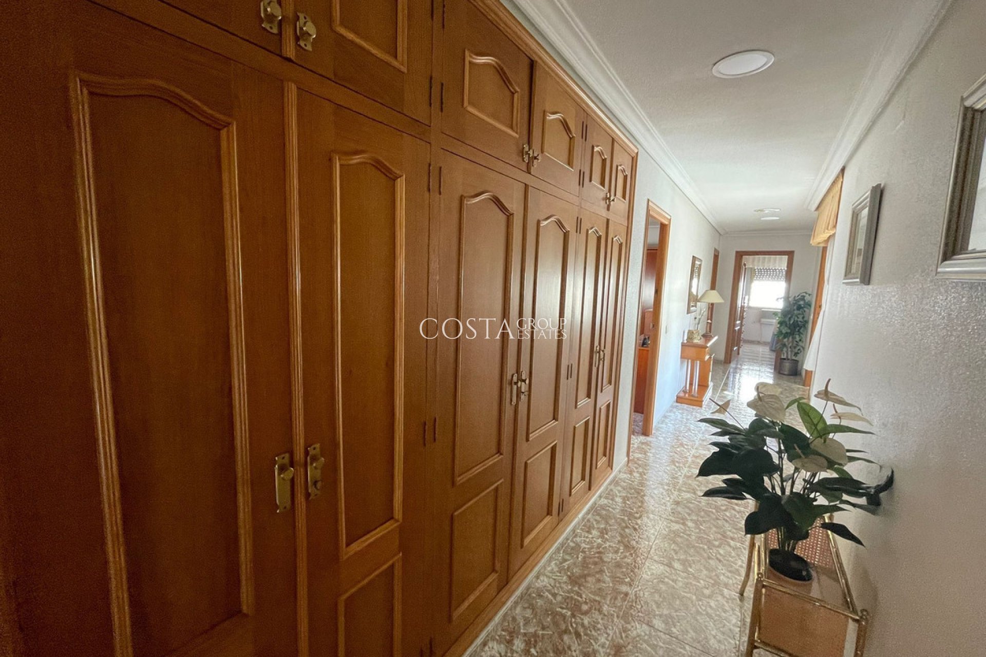 Resale - Apartments -
Torrevieja