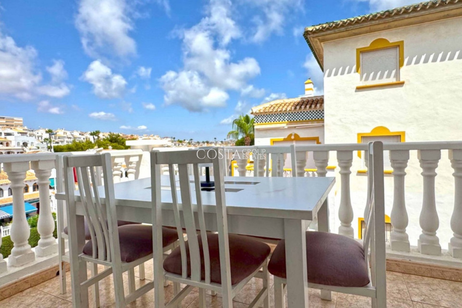 Resale - Apartments -
Torrevieja
